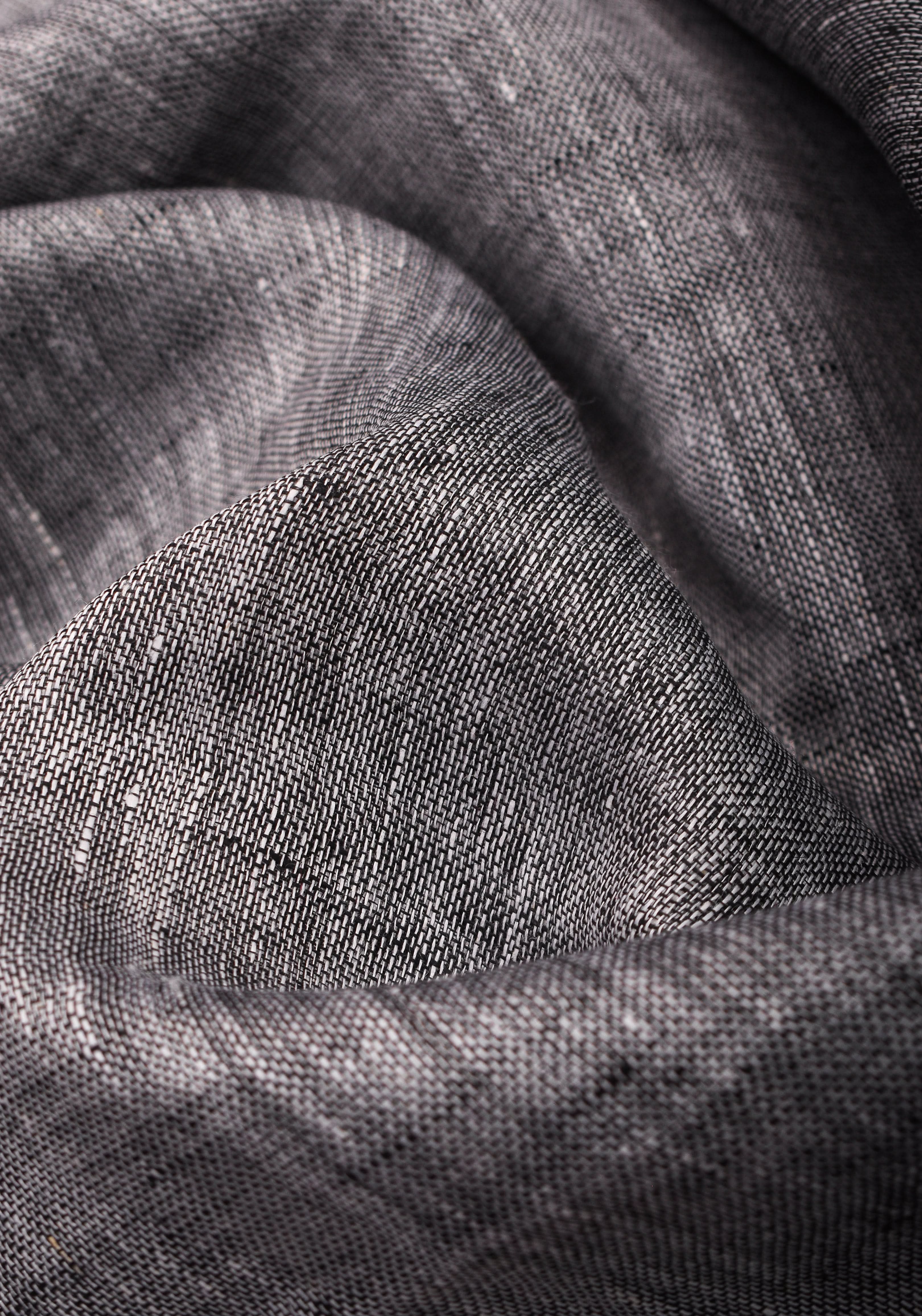 Linen by Linen Saree in Gray with Ganga Jamuna Borders | Shobitam - Image 3