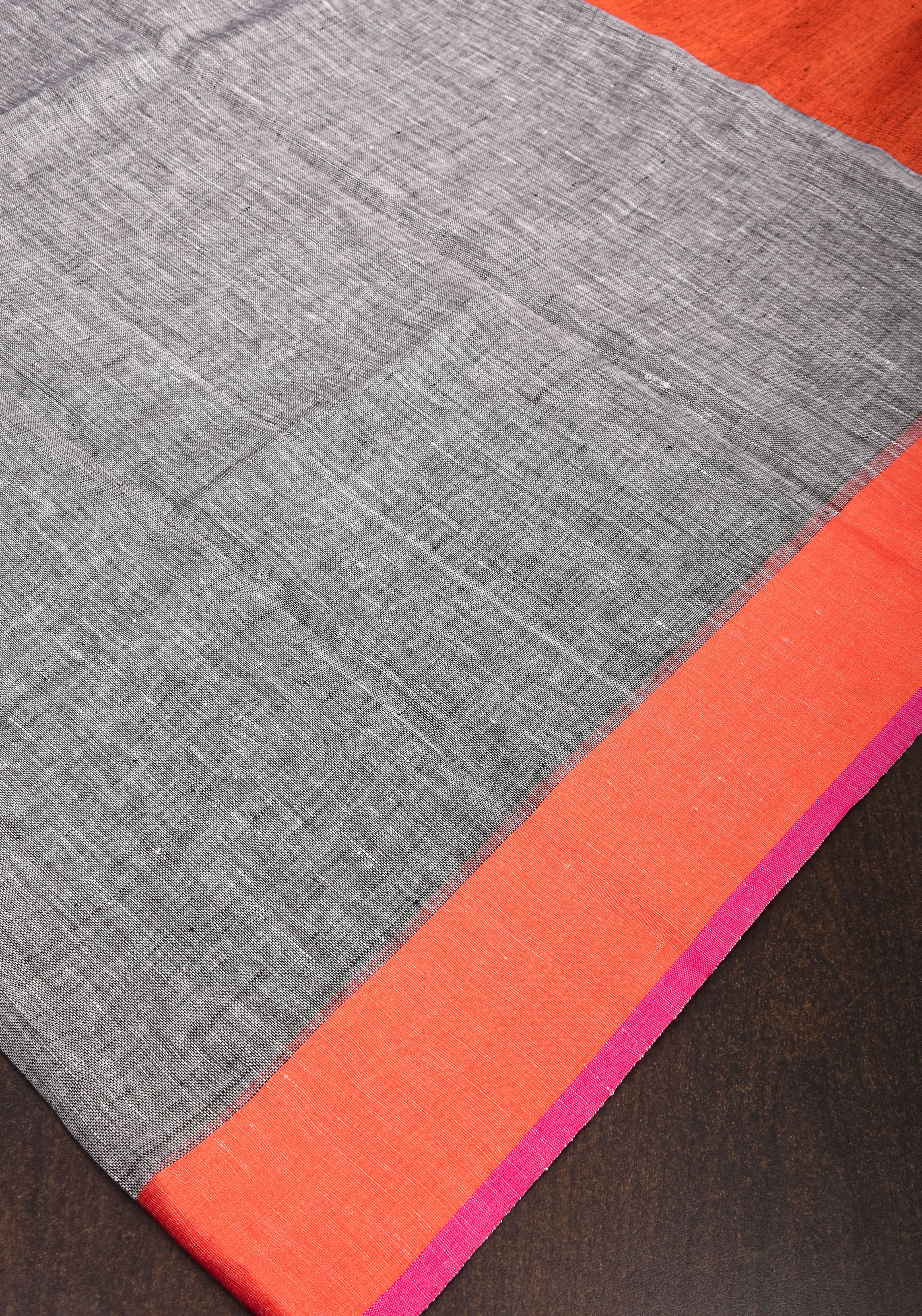 Linen by Linen Saree in Gray with Ganga Jamuna Borders | Shobitam - Image 4