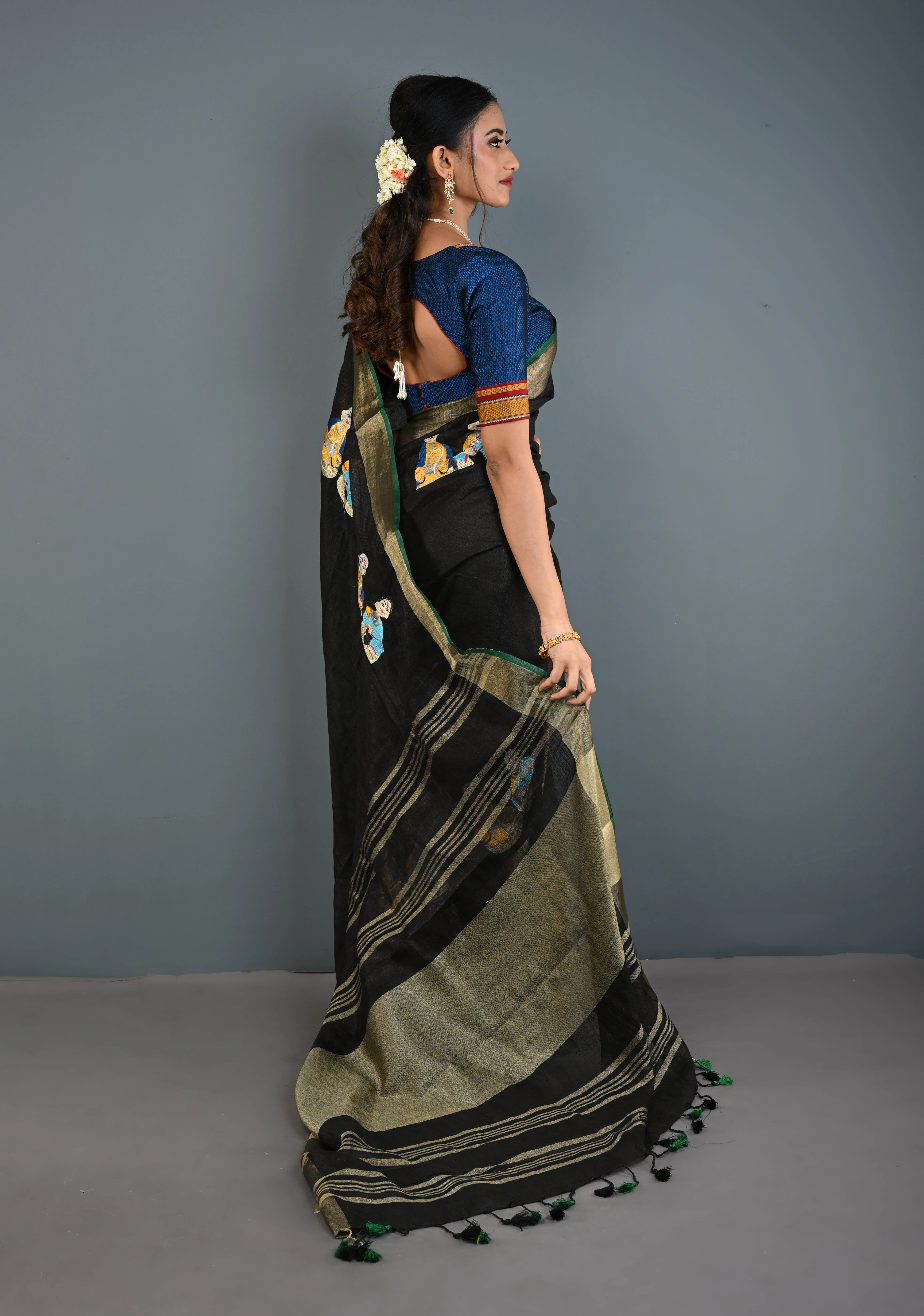 Golu Dolls Embroidery Saree in Black on Pure Linen by Linen | Shobitam saree - Image 8