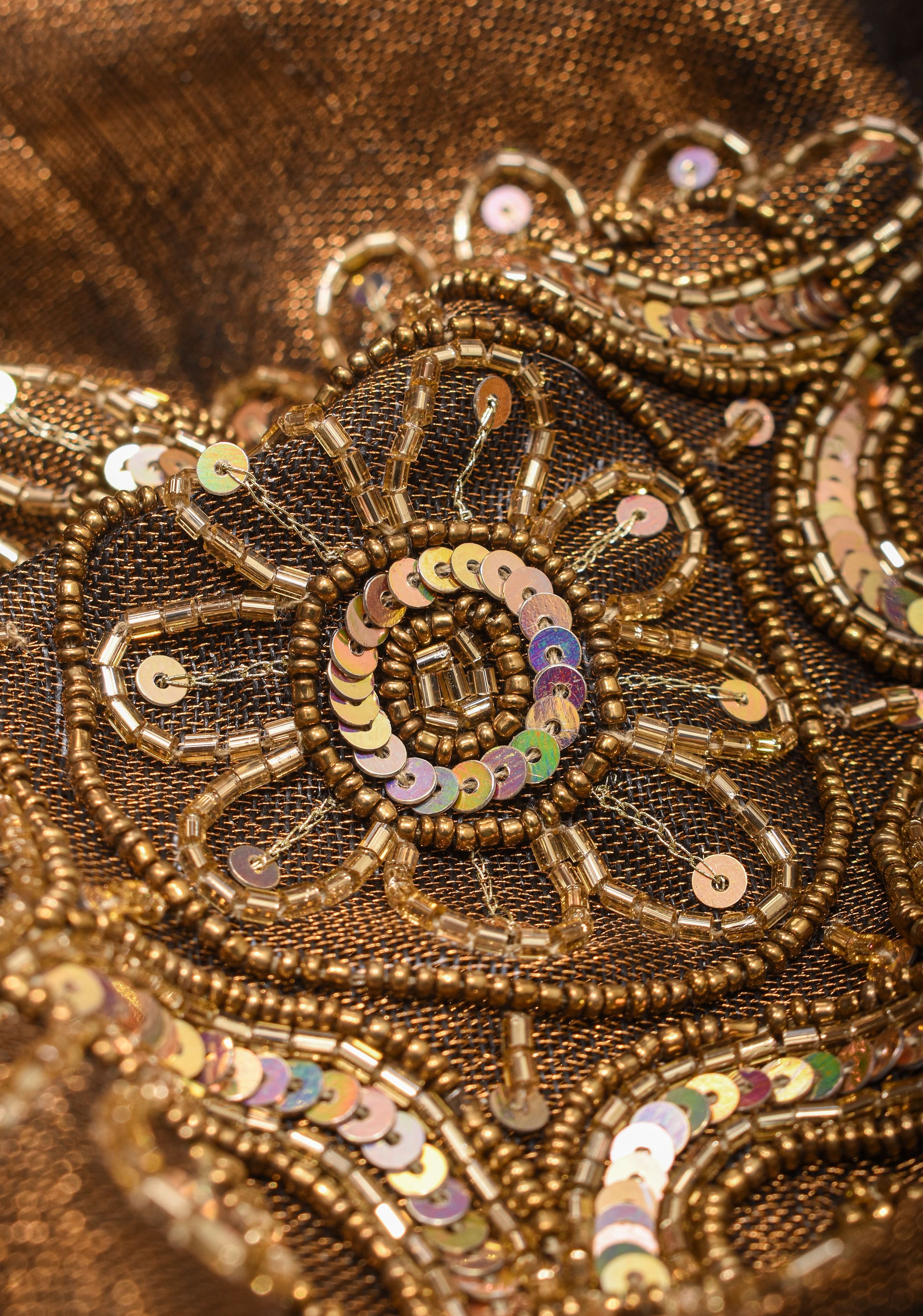 Embroidery cut dana with seqins Work Tissue Linen Saree in copper black with dramatic work Pallu | Shobitam - Image 8