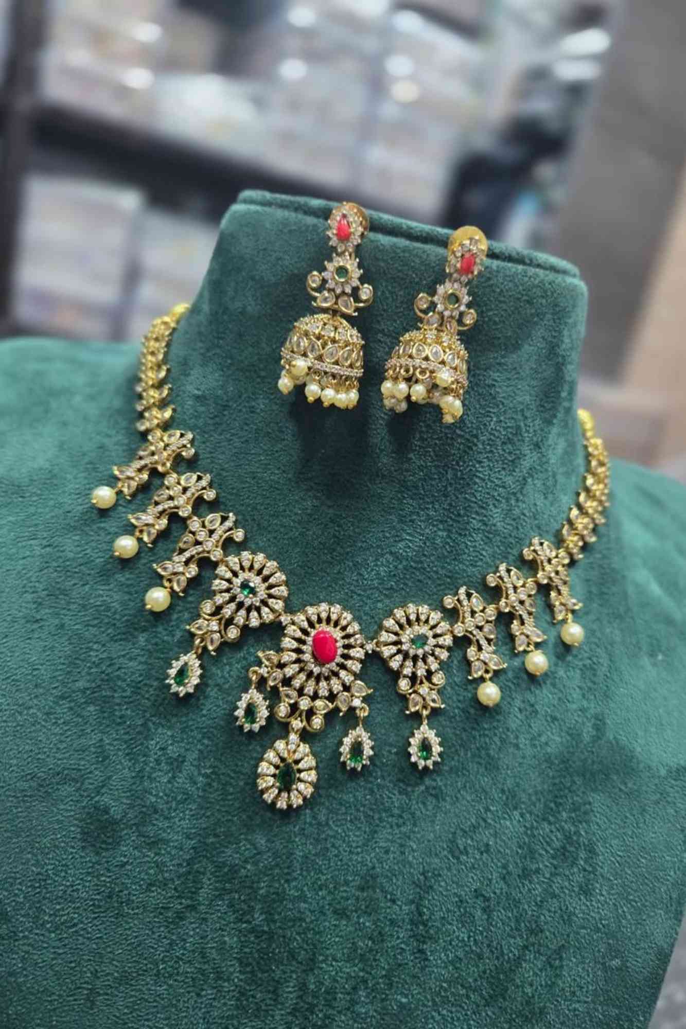 Antique Finish Necklace Set with Kundan and Pearl Detailing With Matching Earring