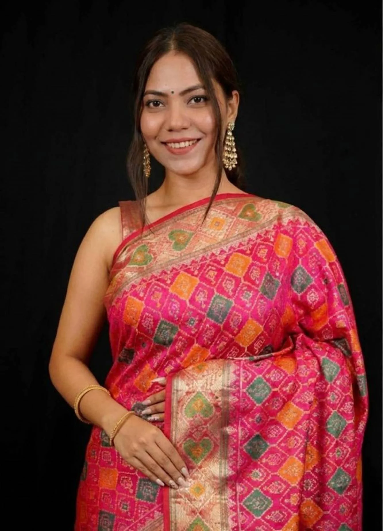 Patola weave ready to wear saree - Image 2