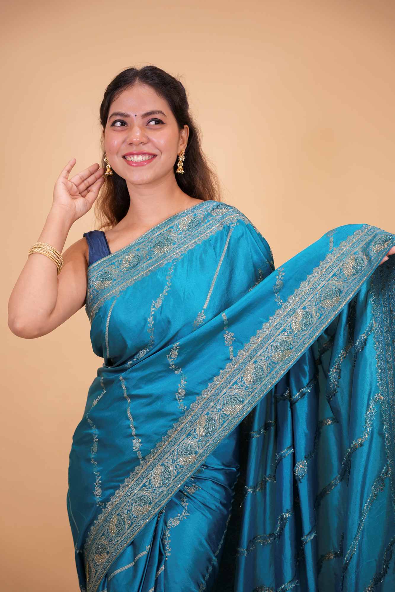 Banarasi Stone Embllished  Zari Butta  Ornate Pallu  Wrap In One Minute saree