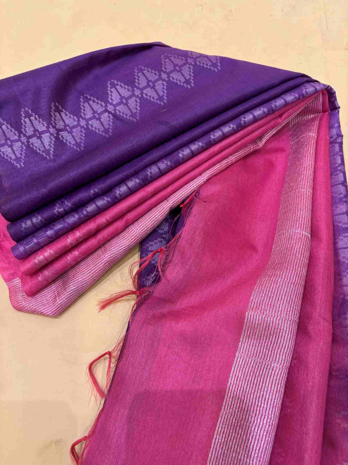Beautiful Dual Tone With Resham weaving all over Wrap in 1 minute saree - Image 5