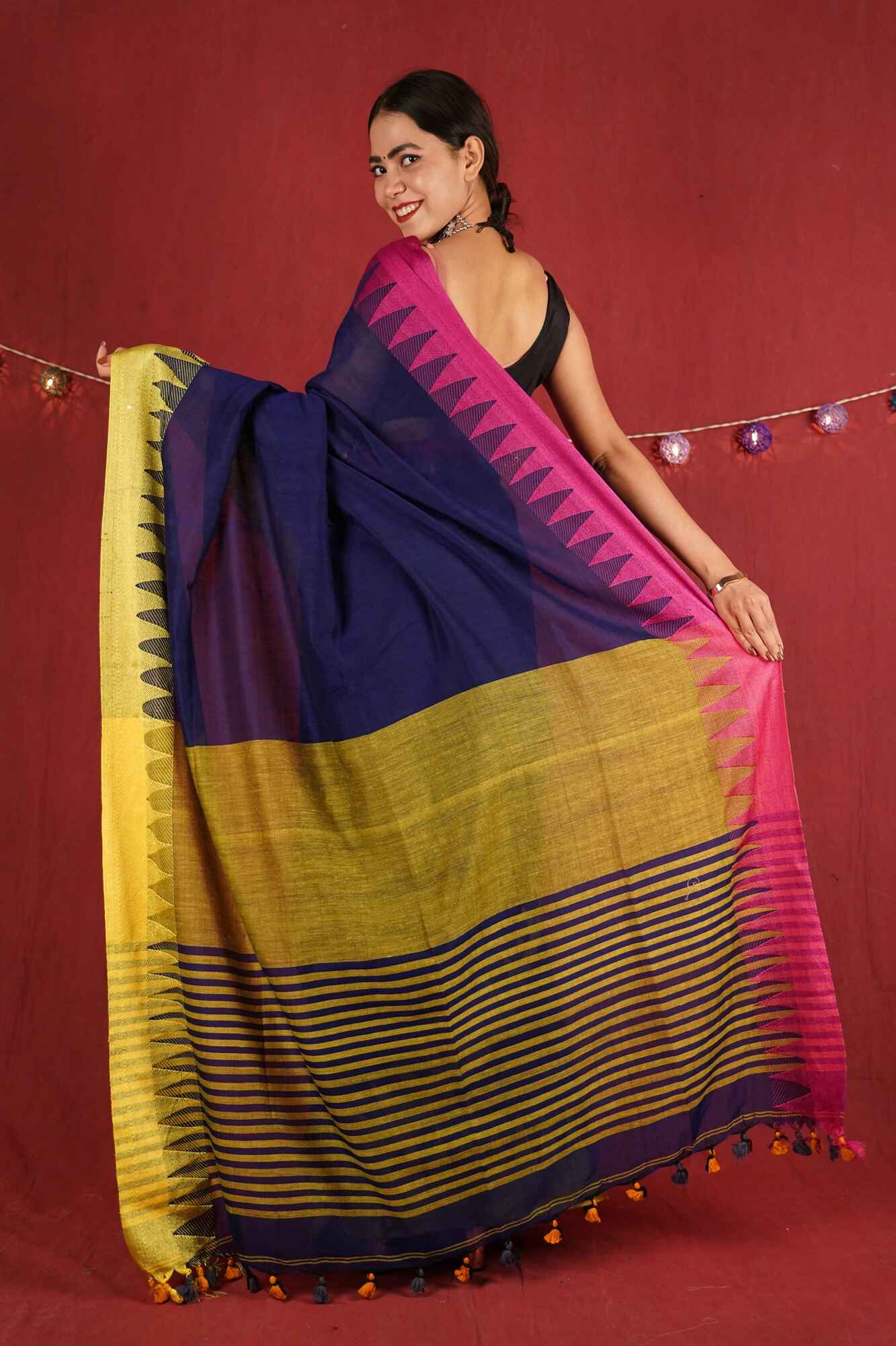 Beautiful handloom linen with temple border and sequins woven wrap in 1 minute saree - Image 3