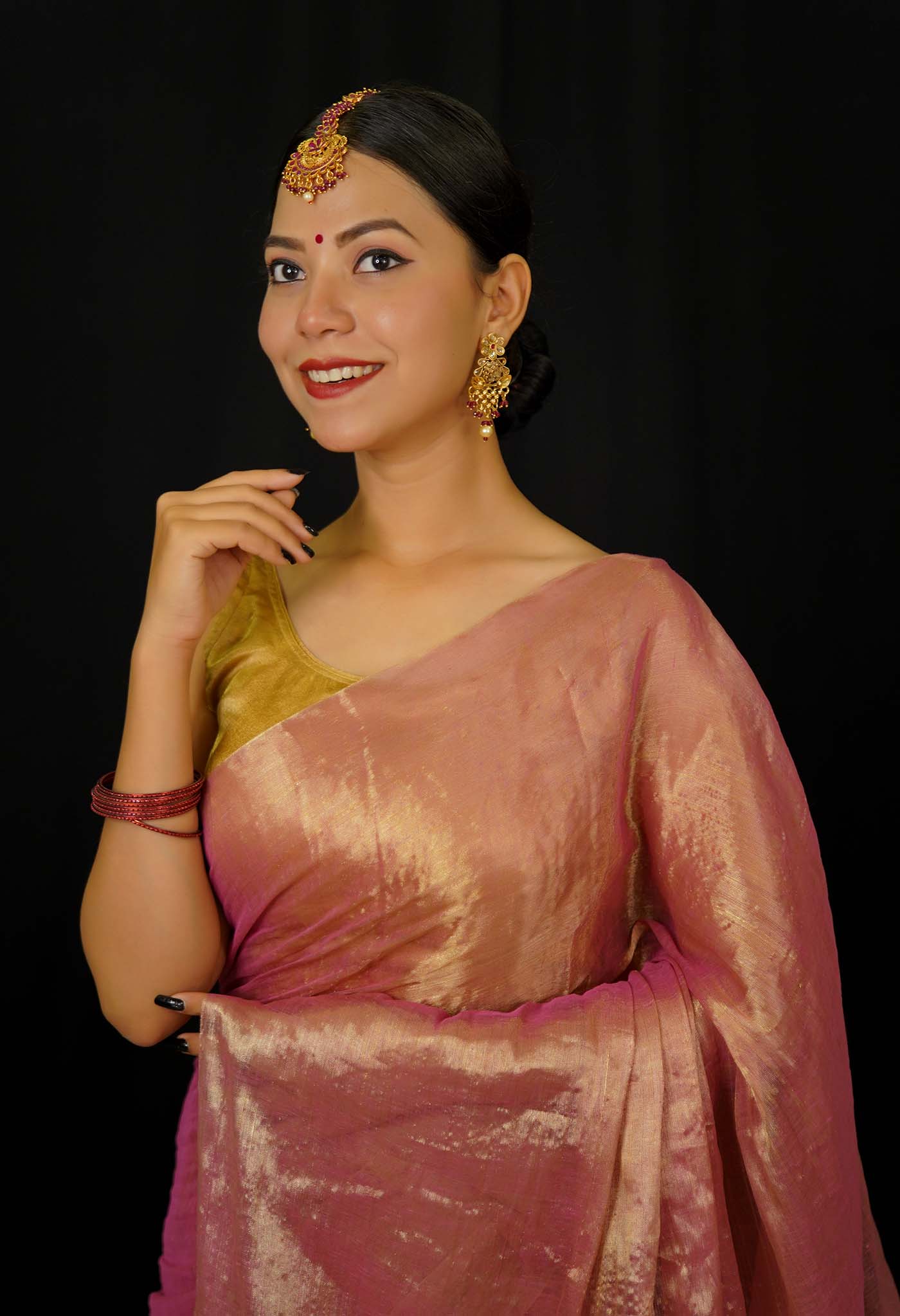 Beautiful Onion Pink  Dhoop Chaav Metallic Tissue  With Tassels on Pallu Wrap In One Minute saree - Image 5