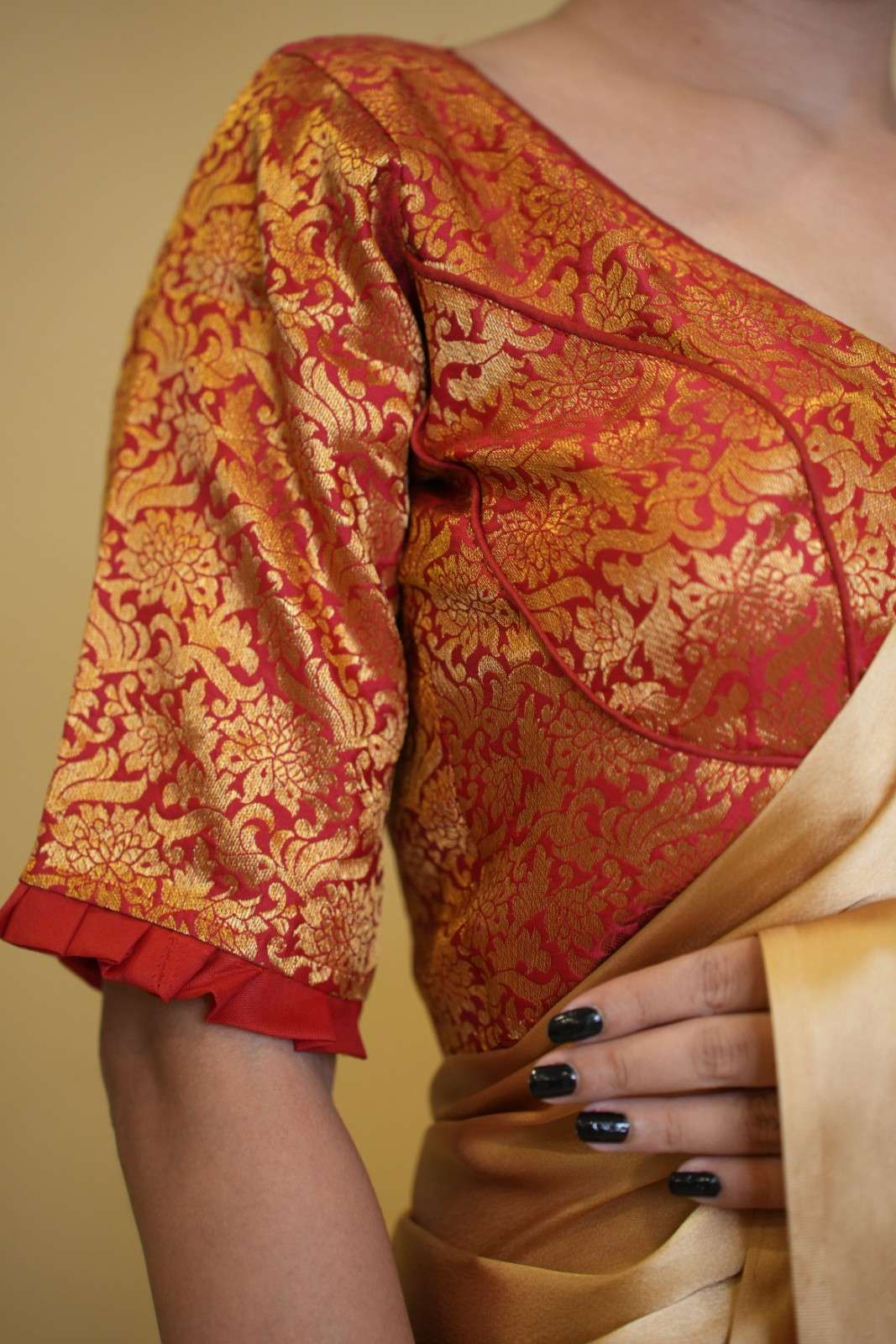 Beautiful Red Banarasi Brocade With Choli Cut Piping Finished 3/4 Sleeve & Padded  Blouse - Image 2