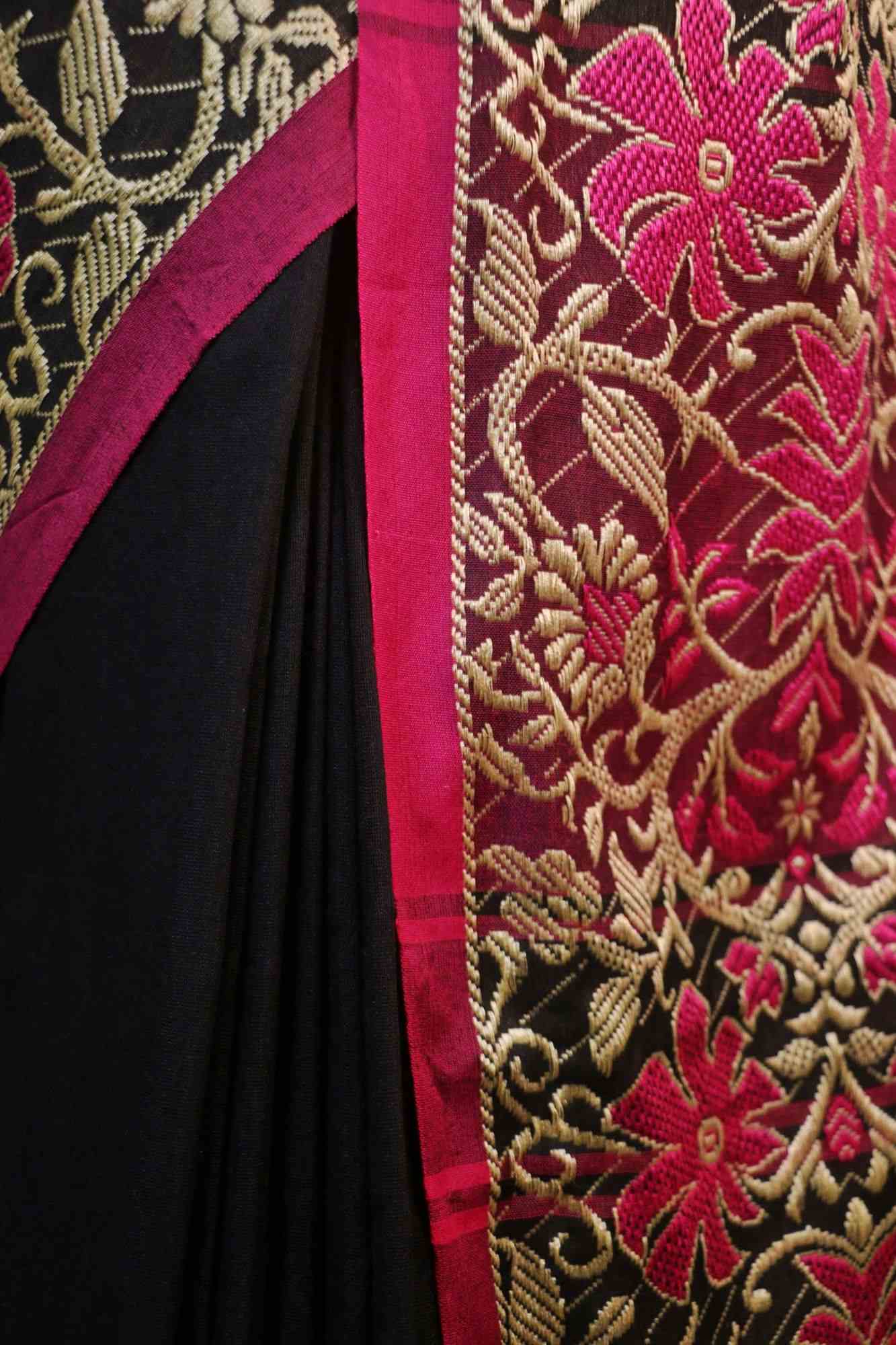 Begampuri woven wrap in 1 minute saree with naksha weaving - Image 5