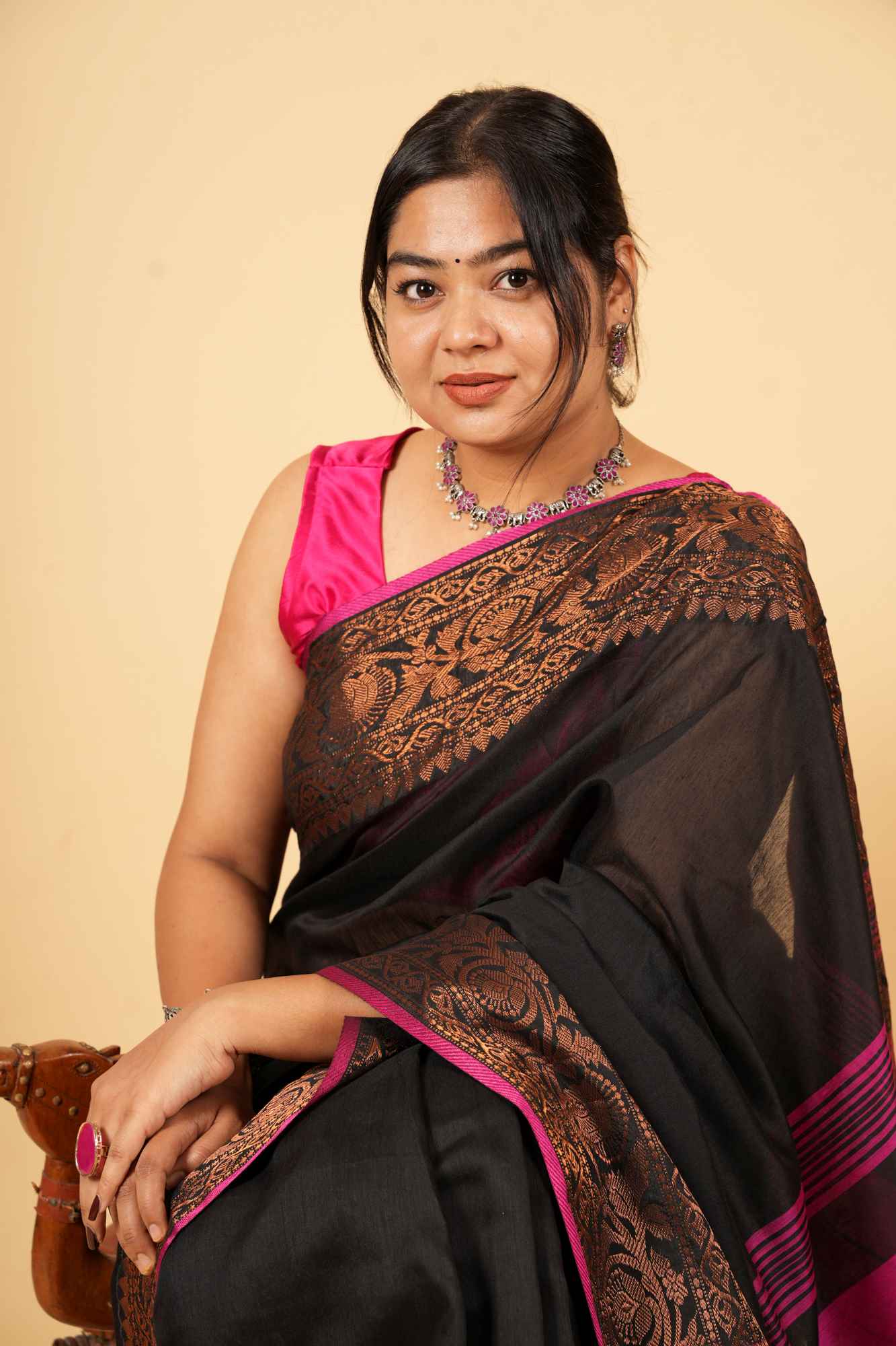 Black and Magenta Silk Cotton with Intricate Zari Work Ready To wear Saree - Image 10
