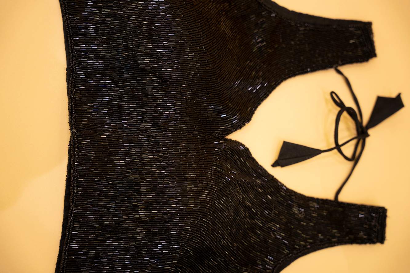 Black Luxe Sequined Party Sleeveless Blouse - Image 4