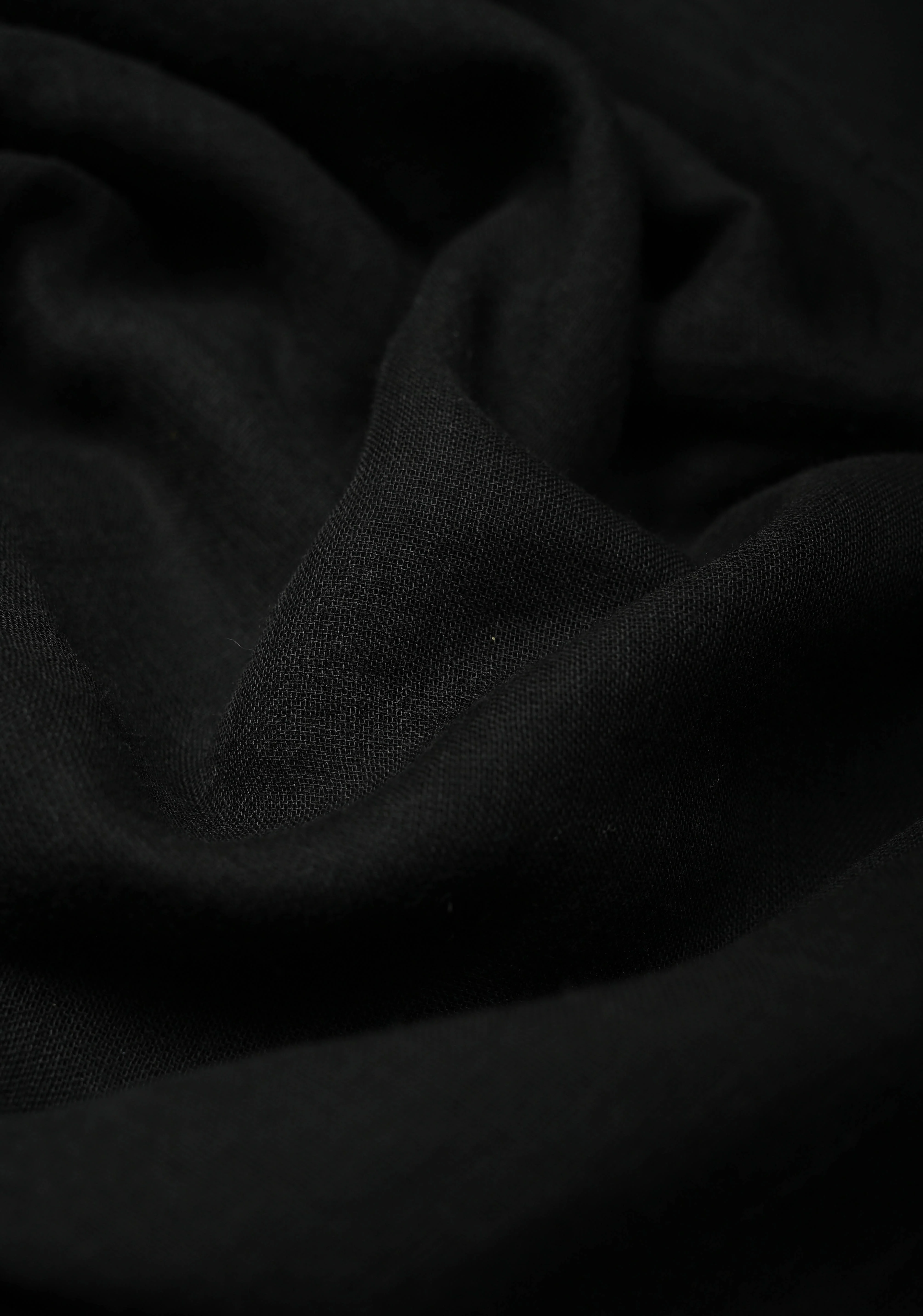 Black Mulmul Cotton Saree with White Long tassels,No Blouse Piece | Shobitam - Image 3