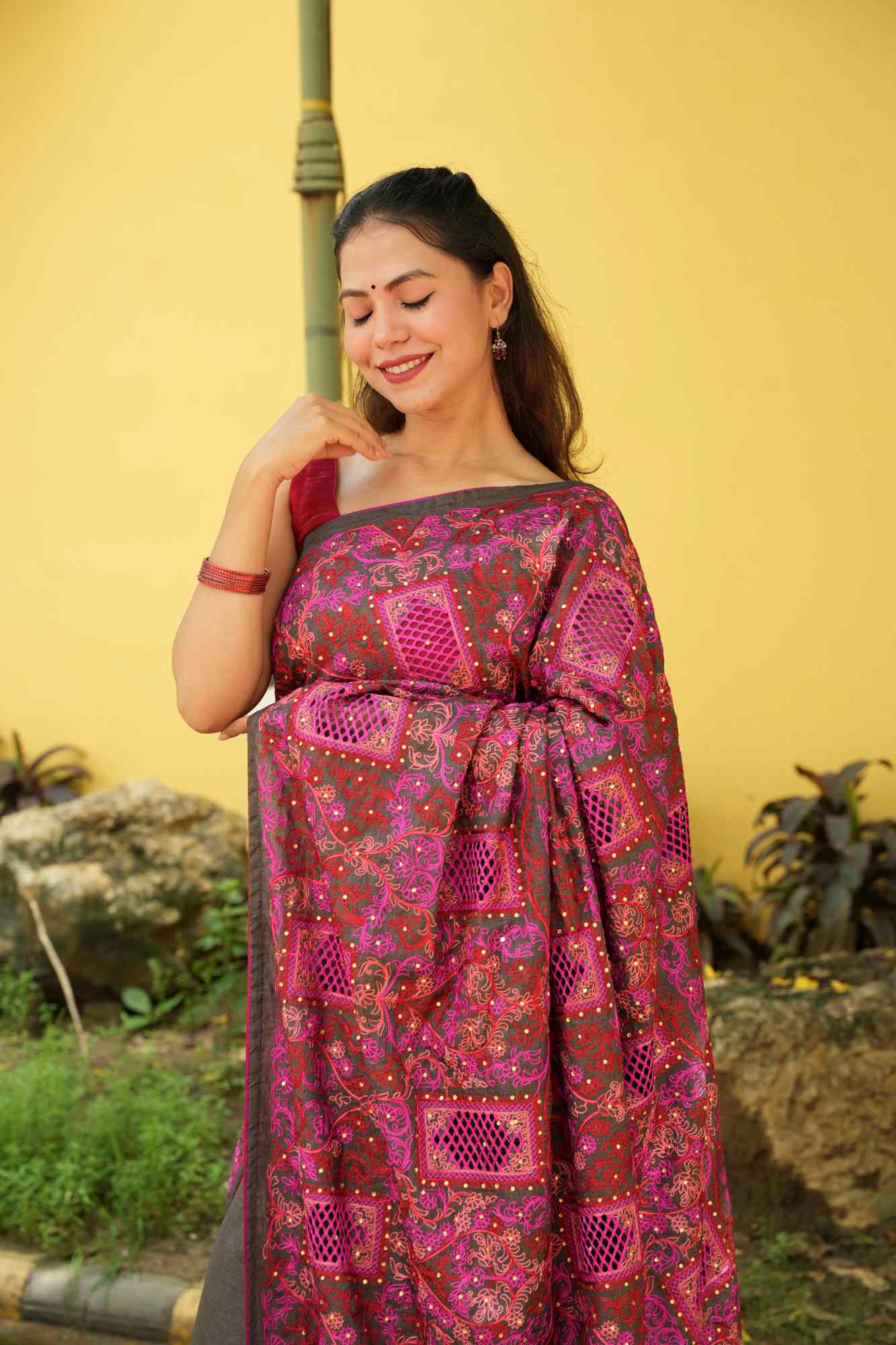 Chikankari Cutwork with Heavy Embroidered Pallu Ready To Wear Saree - Image 7