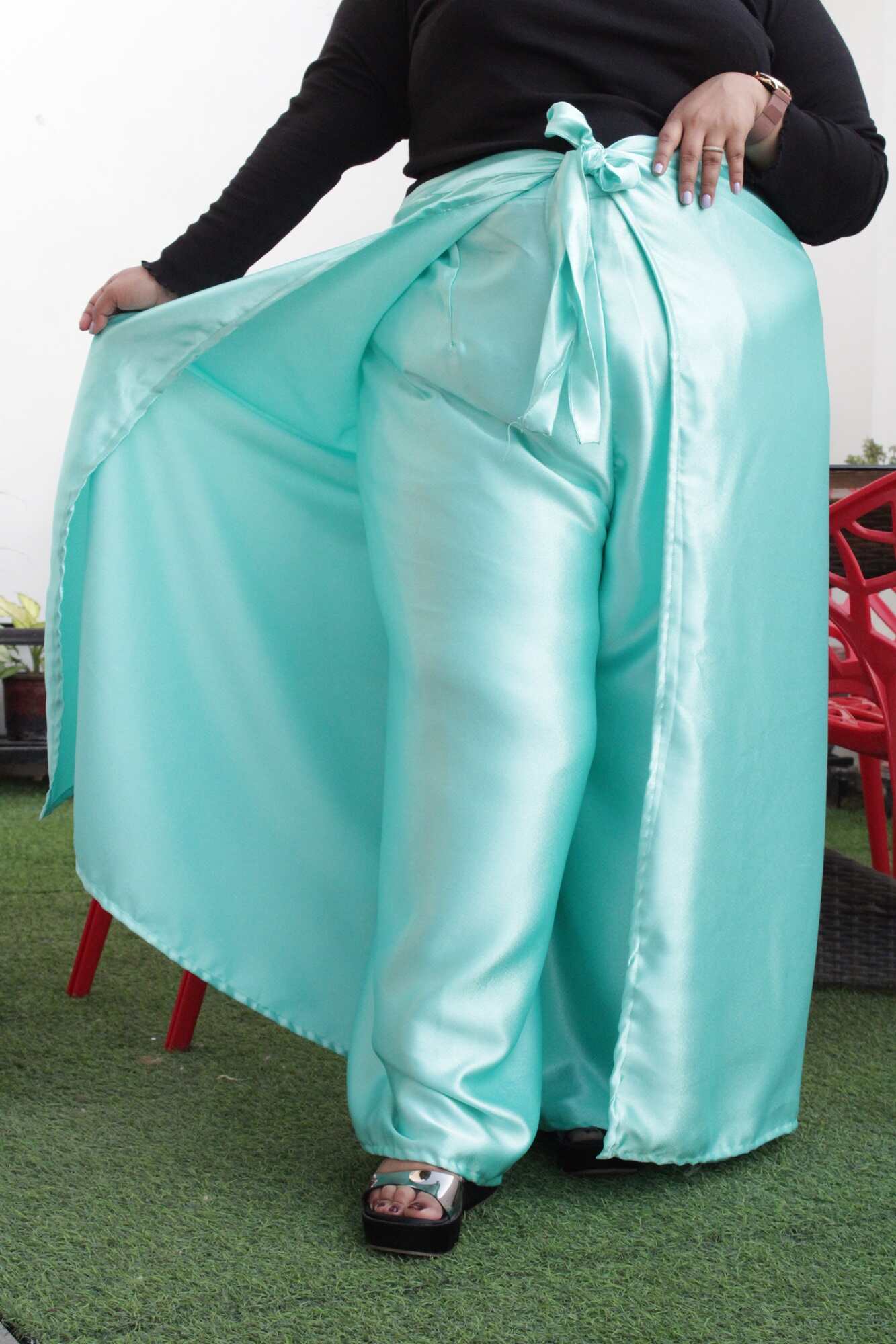 Blue Comfortable and Classy Wraparound Skirt Divider - Image 5
