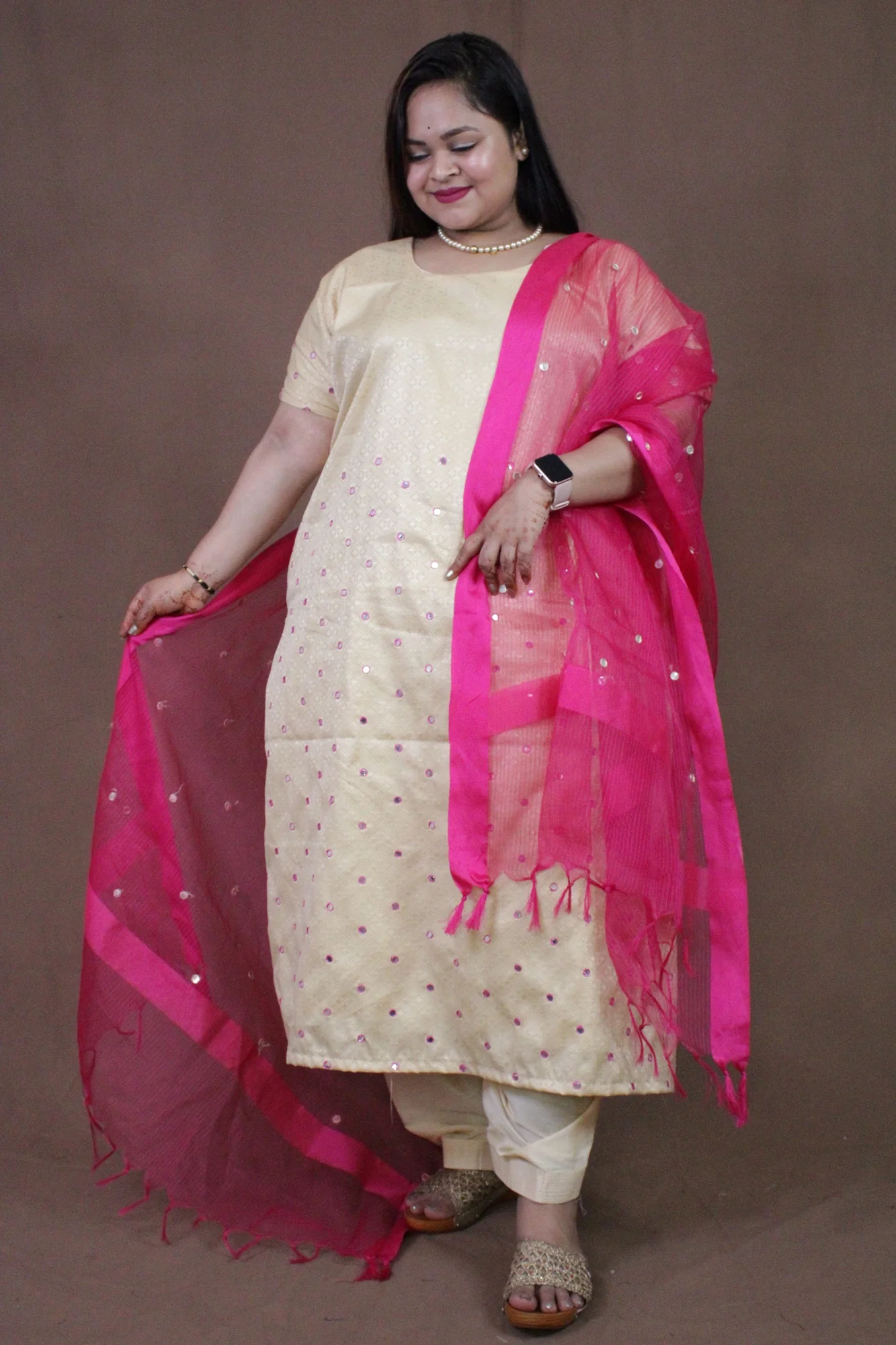 Brocade Ready to waer Salwar Kameez With Mirror Work-White & Pink - Image 3