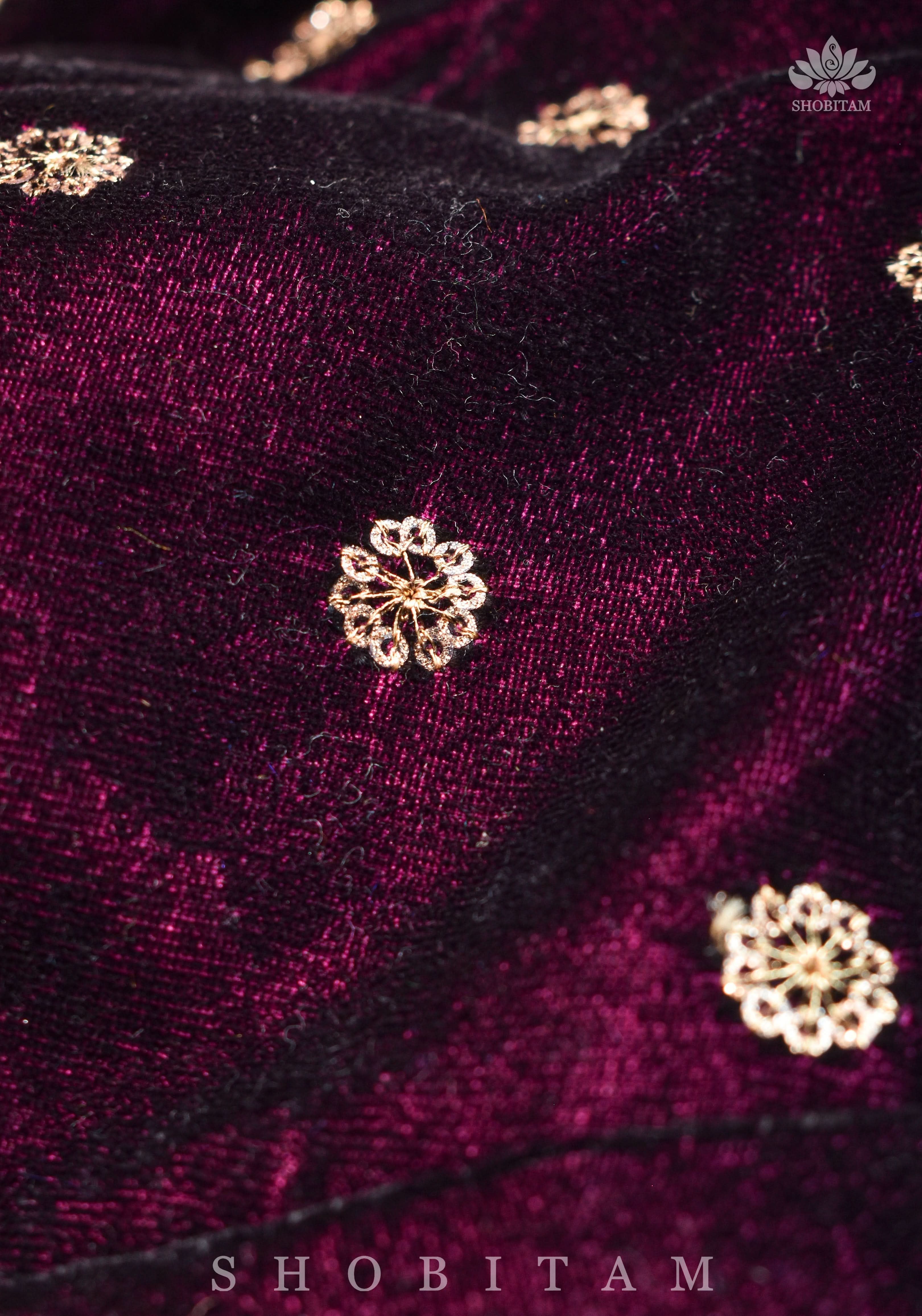 Burgundy velvet blouse with two size buttas, gotta detailing and cut dana latkans | Shobitam - Image 7