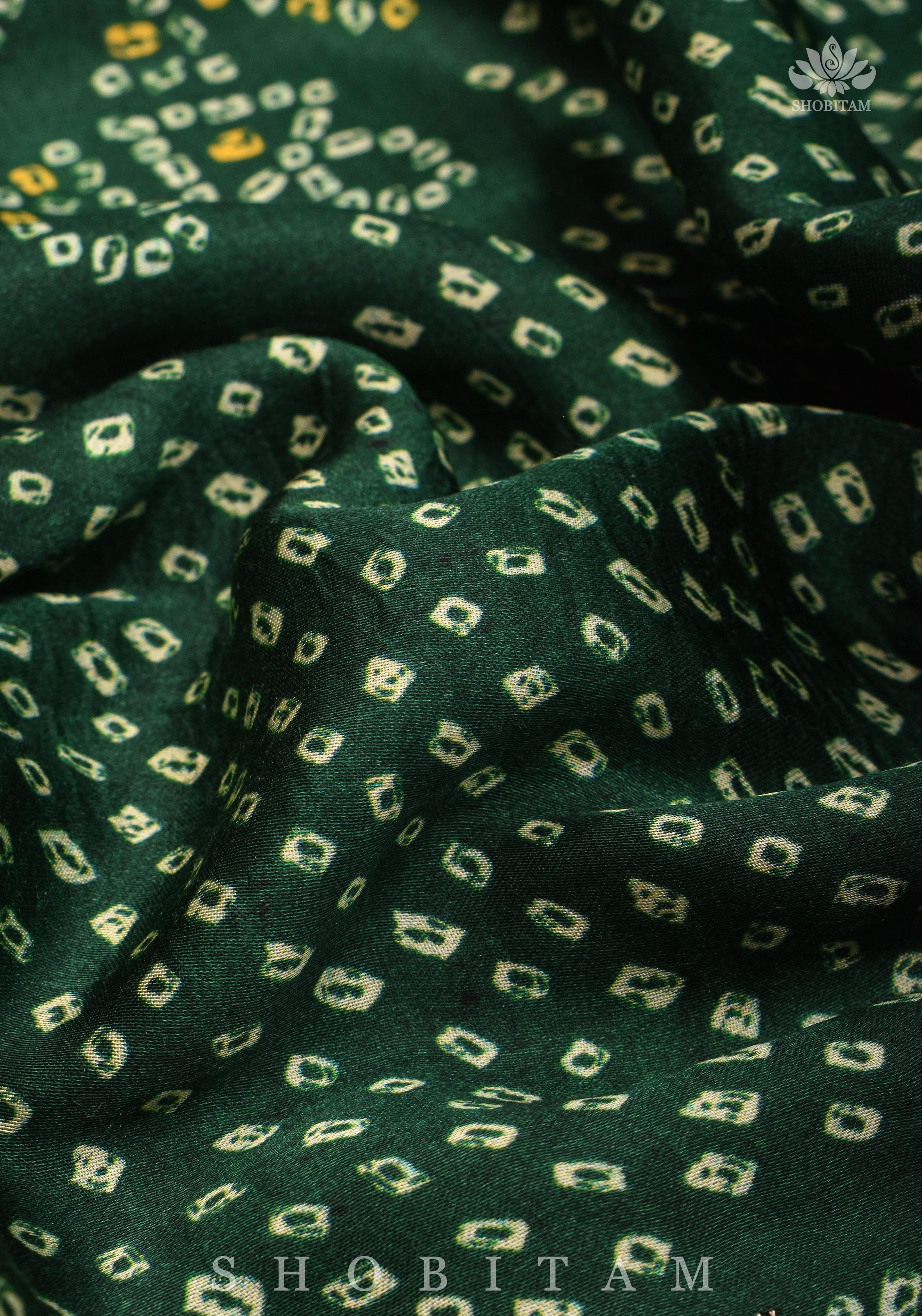 Vidya Balan Bottle Green Gajji Silk Saree with Bandhni Digital Print and Gotta patti borders | Shobitam - Image 5