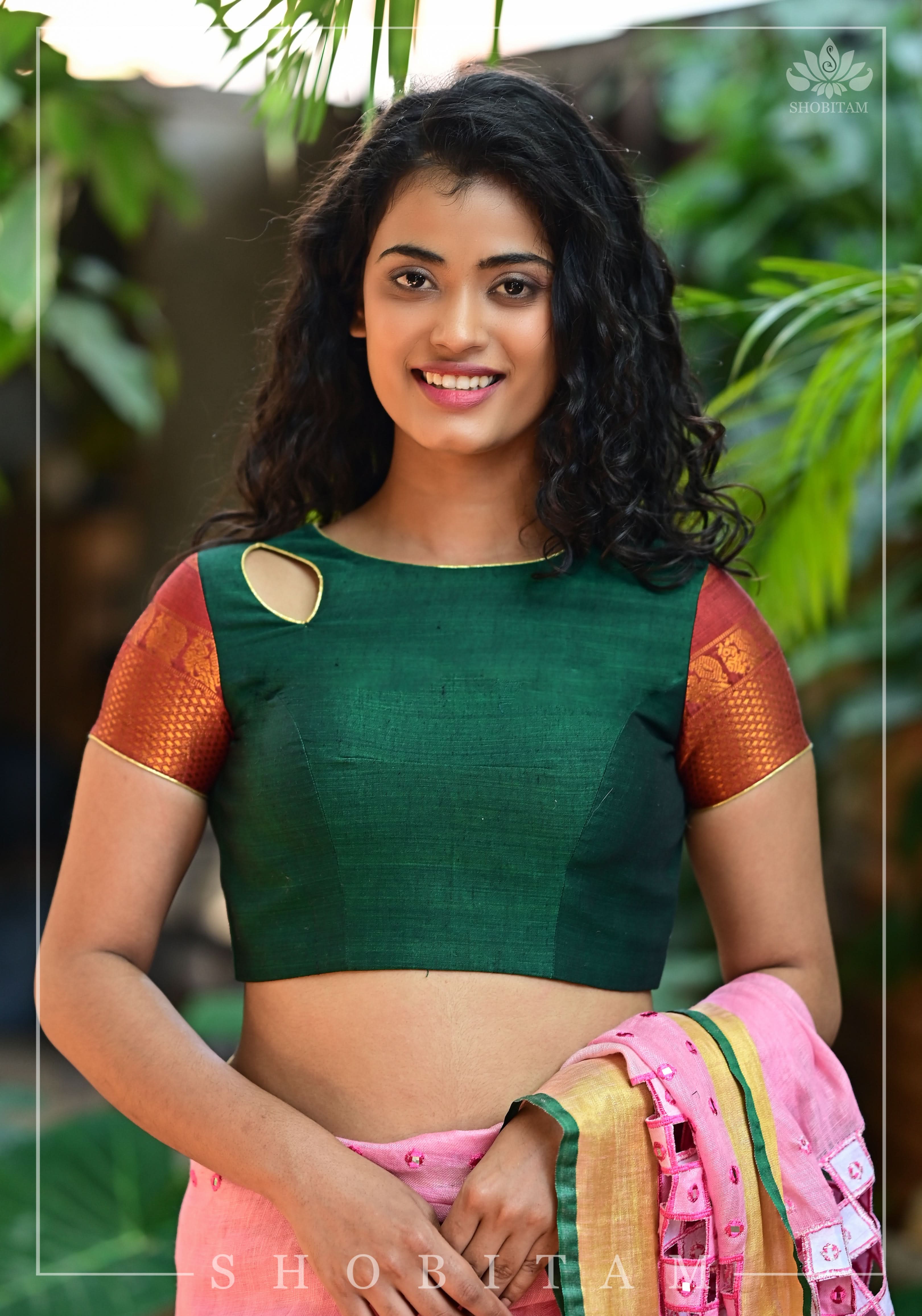 Forest green narayanpet cotton close neck cutout blouse with tie back | Shobitam - Image 5