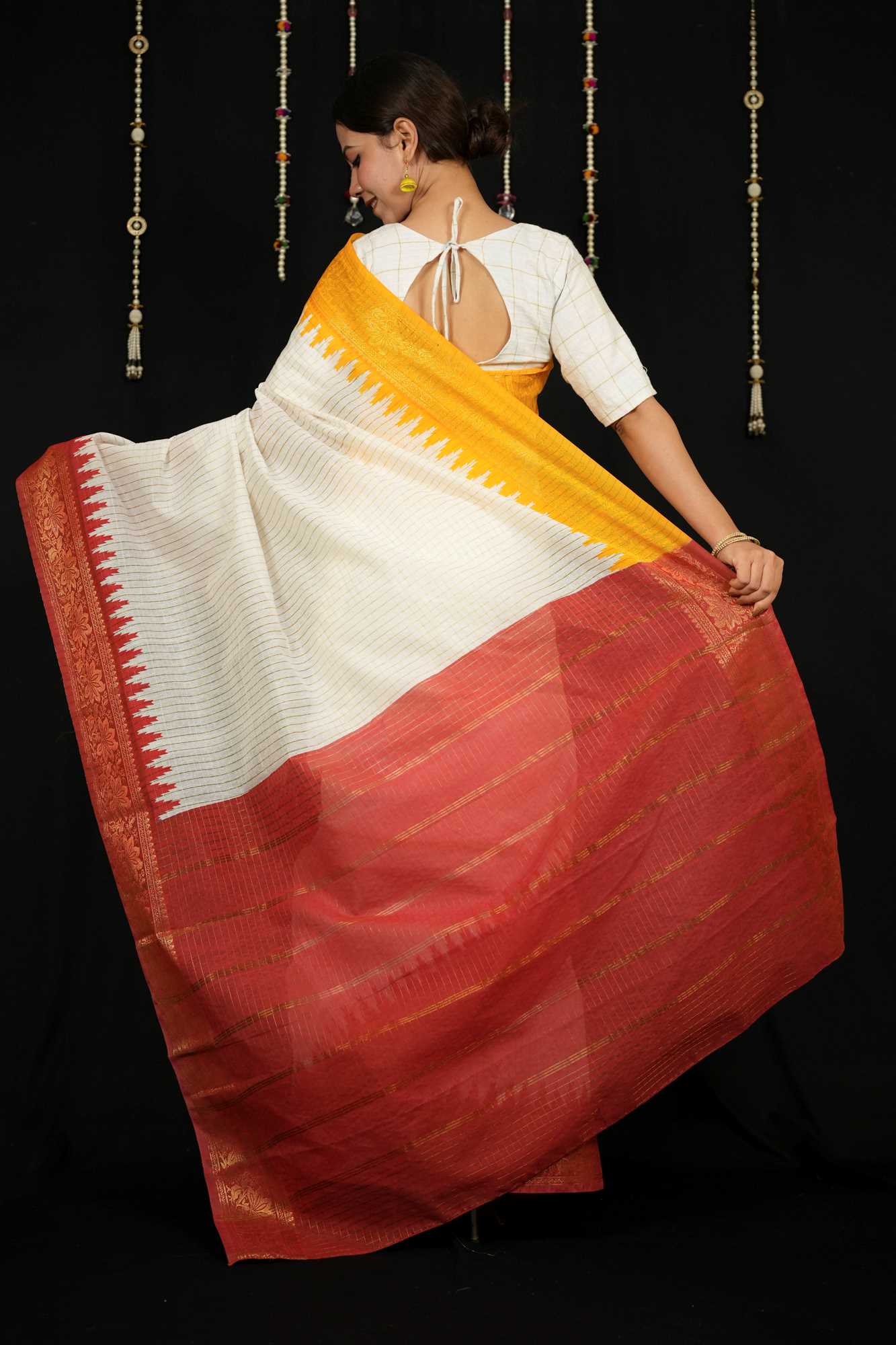 Cotton Checked with Red Pallu & Yellow Temple Ready To Wear Saree - Image 11