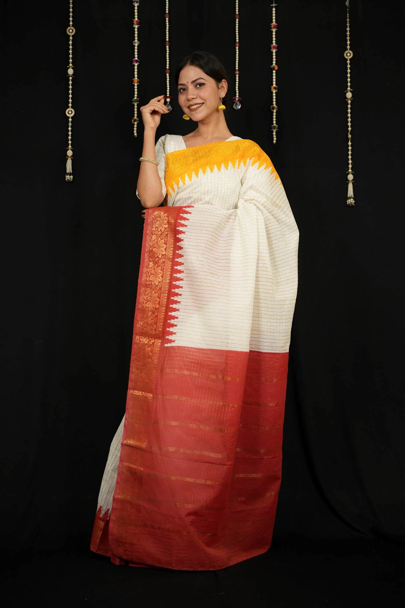 Cotton Checked with Red Pallu & Yellow Temple Ready To Wear Saree - Image 12