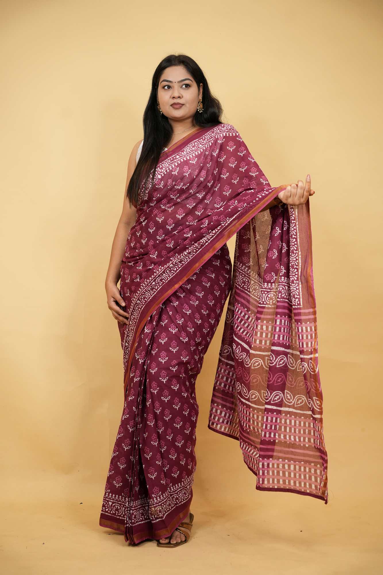 Cotton Jaipuri Printed with Zari Border in Maroon Ready To Wear Saree - Image 2