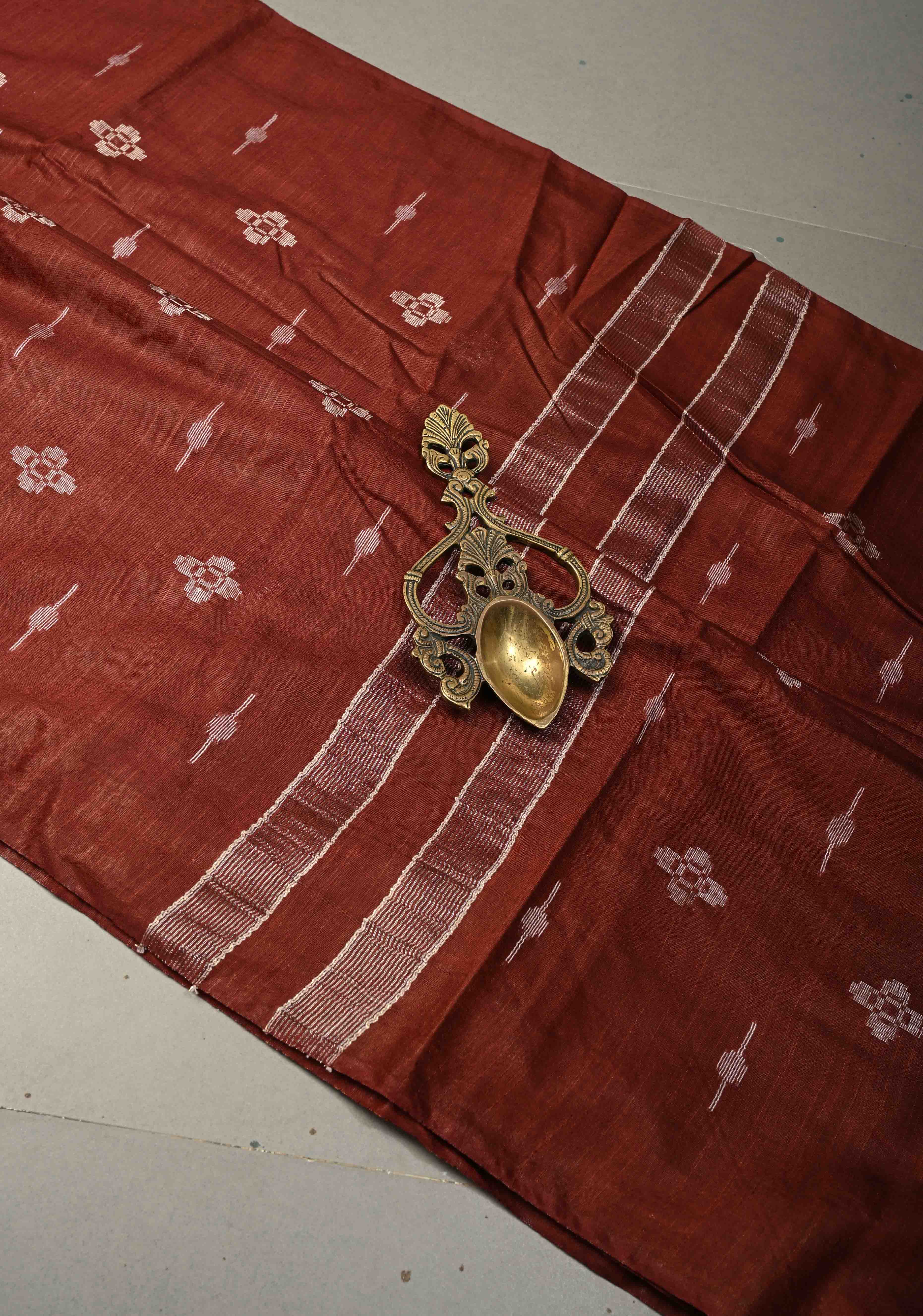 Deep Maroon Borderless Semi Tussar Saree with Thread and Muted Zari Buttas | Shobitam - Image 2