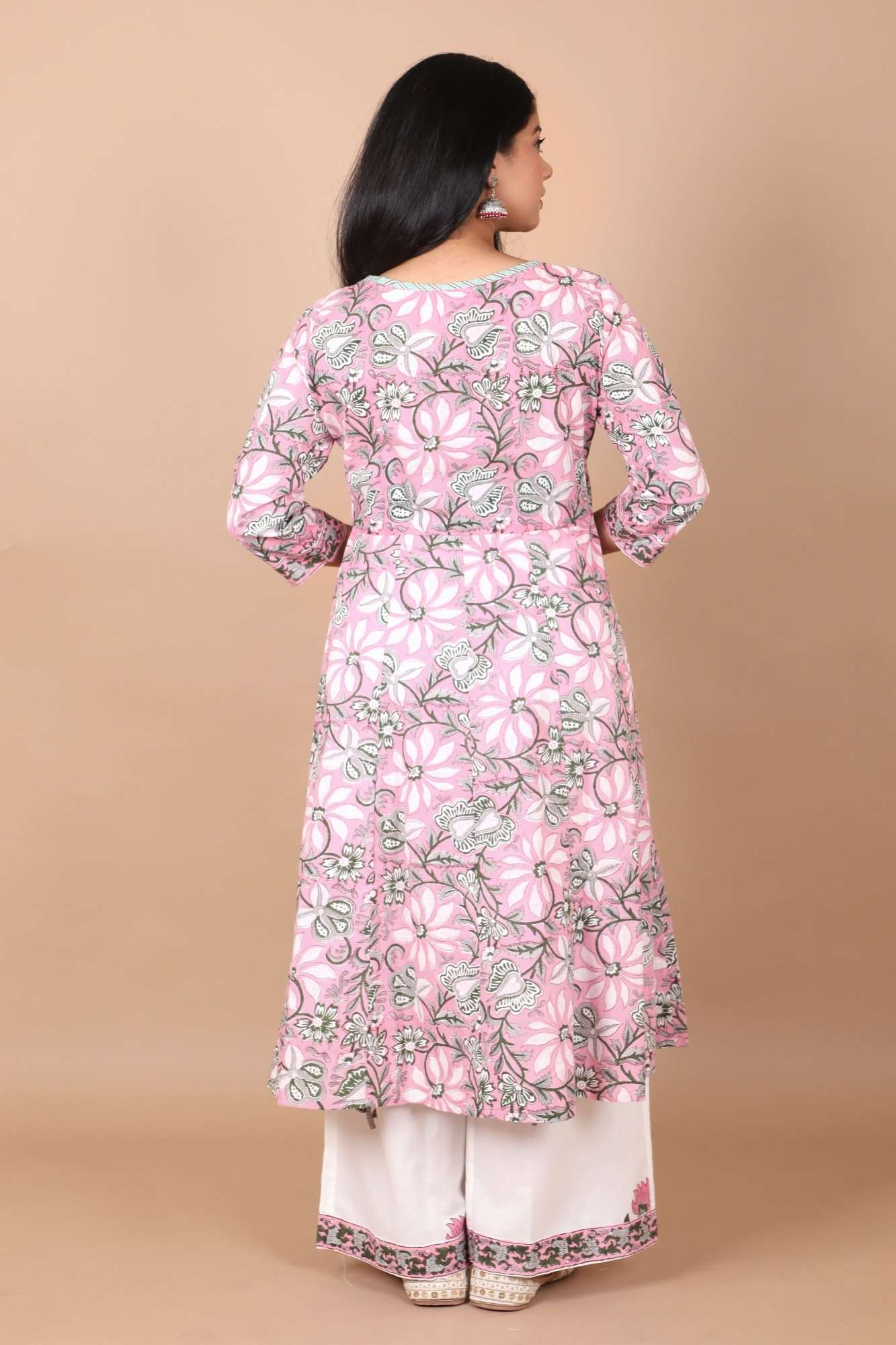 Dhwani Cotton Salwar Kameez with mulmul dupatta in shades of pink and white - Image 5