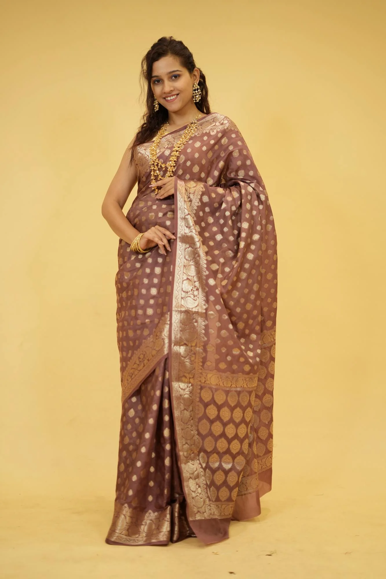 Dusty Rose Georgette Silk with All-Over Zari Motifs and Ornate Pallu Ready To Wear Saree - Image 10