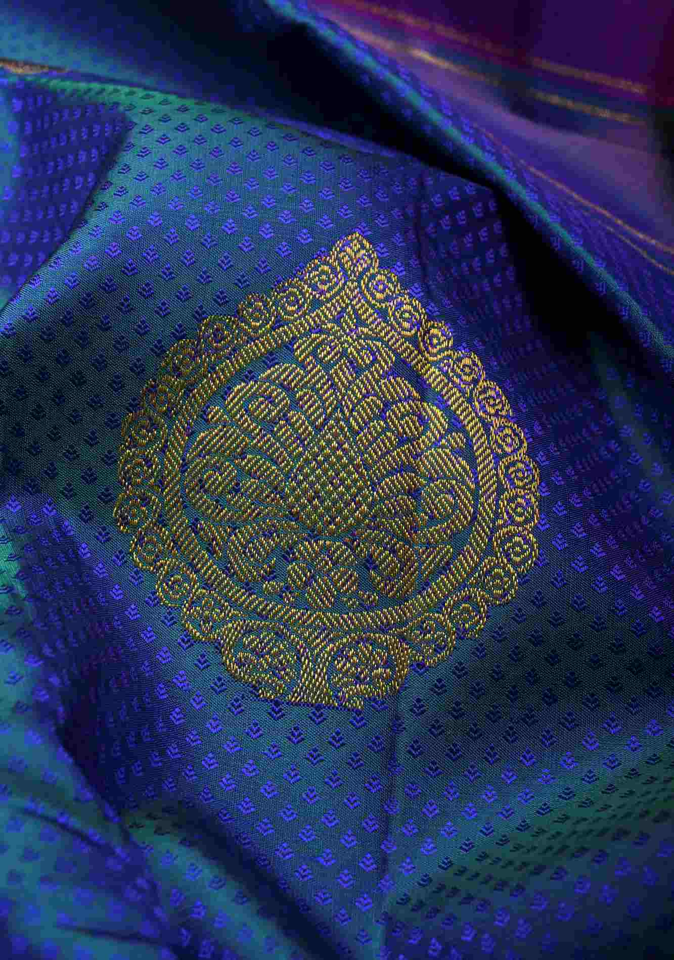 Bhagyashree Exquisite Peacock Blue Dual tone Self Brocade on Kanjivaram Pure Silk Saree with Damask Motifs and Zari Border | SILK MARK CERTIFIED Ready To Wear Saree - Image 5