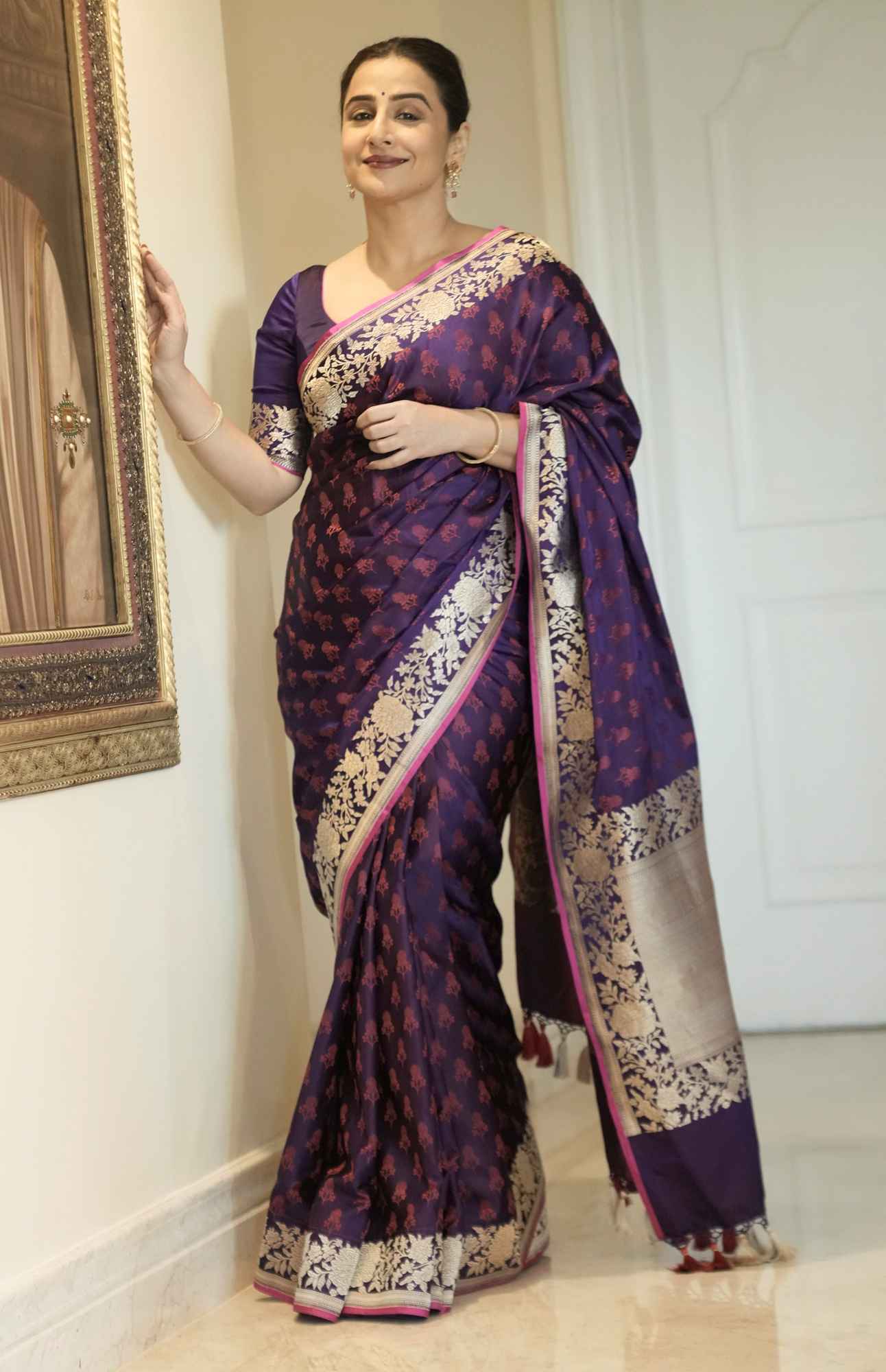 Exquisite Purple Tanchoi Banarasi Silk Saree in Pure Mashru Silk Meenakari Floral Brocade and Zari Border | SILK MARK CERTIFIED Ready To Wear Saree - Image 2