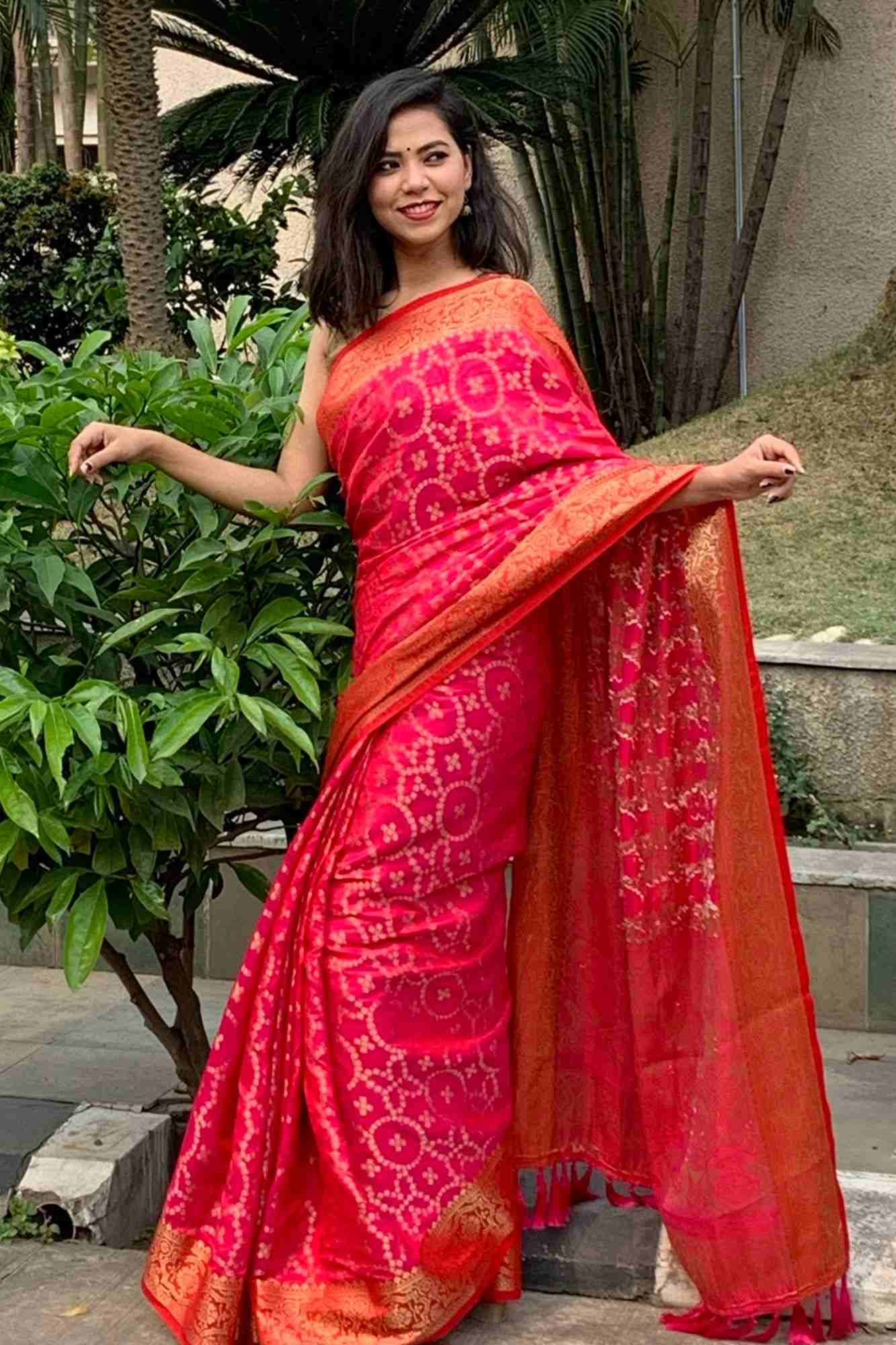 Exquisite soft jacquard woven wrap in 1 minute saree with tassels in pallu - Image 3