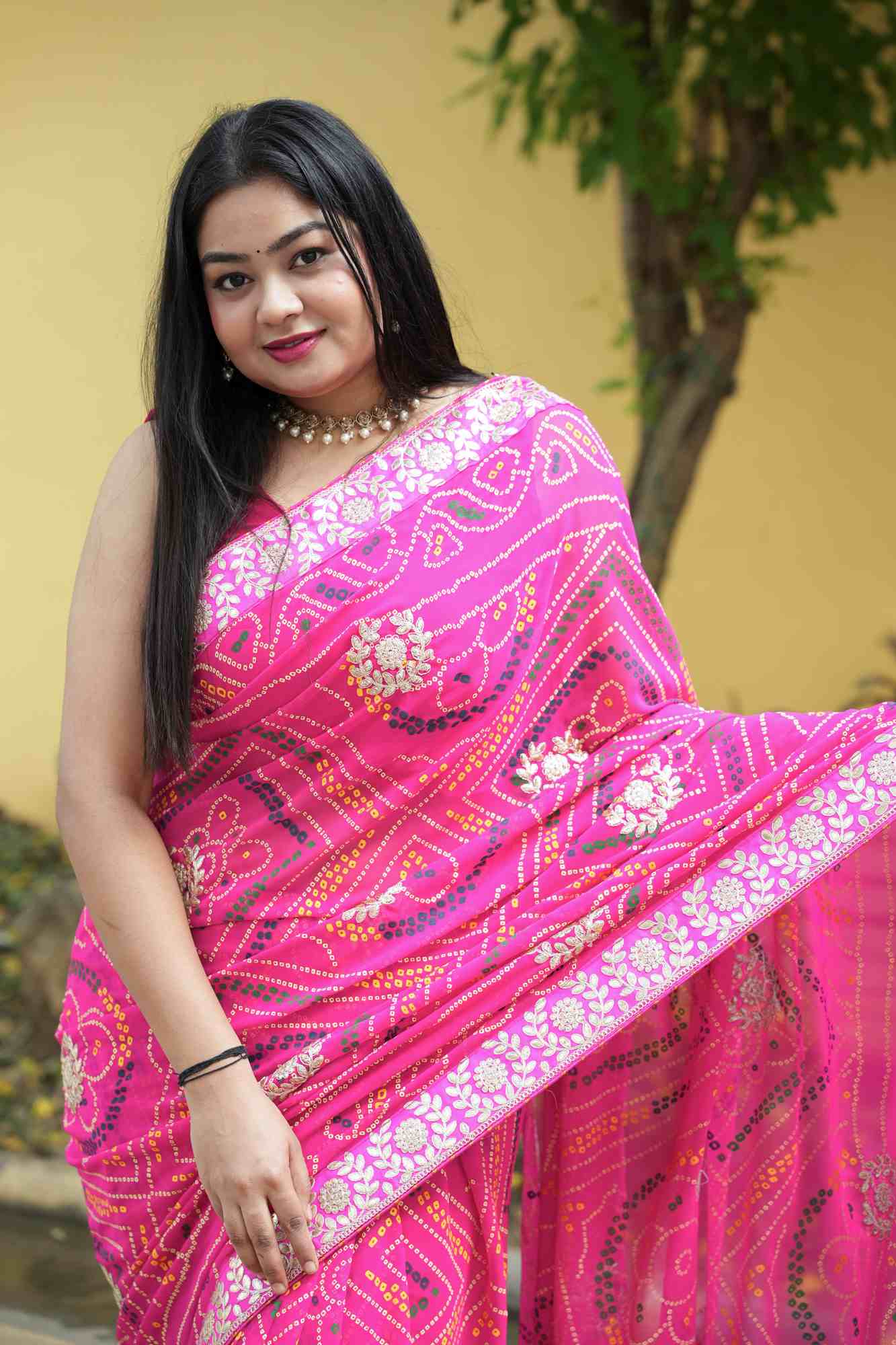 Georgette Bandhej with Gota Patti & Zari Lace Work Border Ready to Wear Saree - Image 12