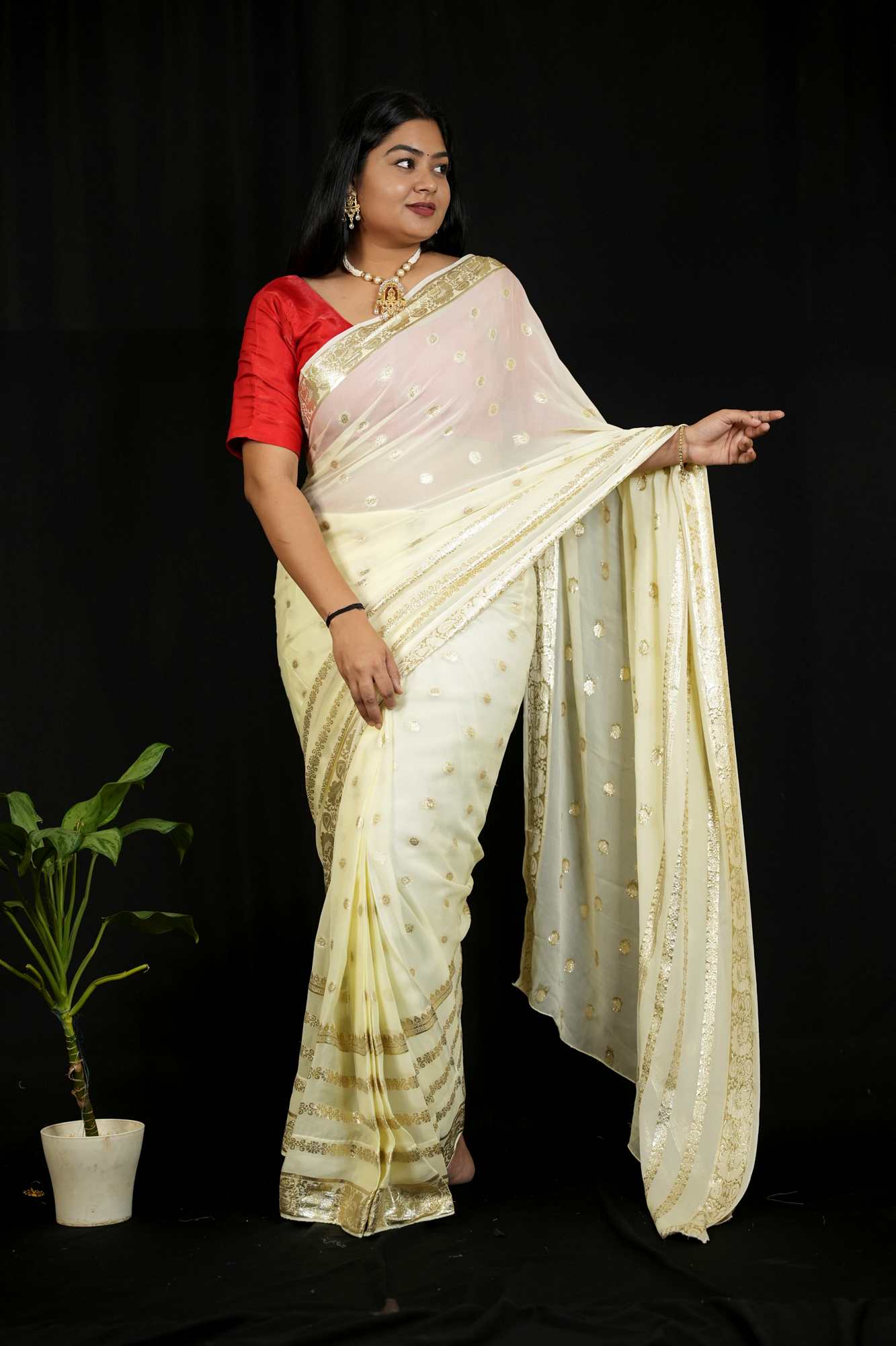 Georgette in Off-White with Gold/Silver Butti and Zari Border Ready To Wear Saree - Image 5