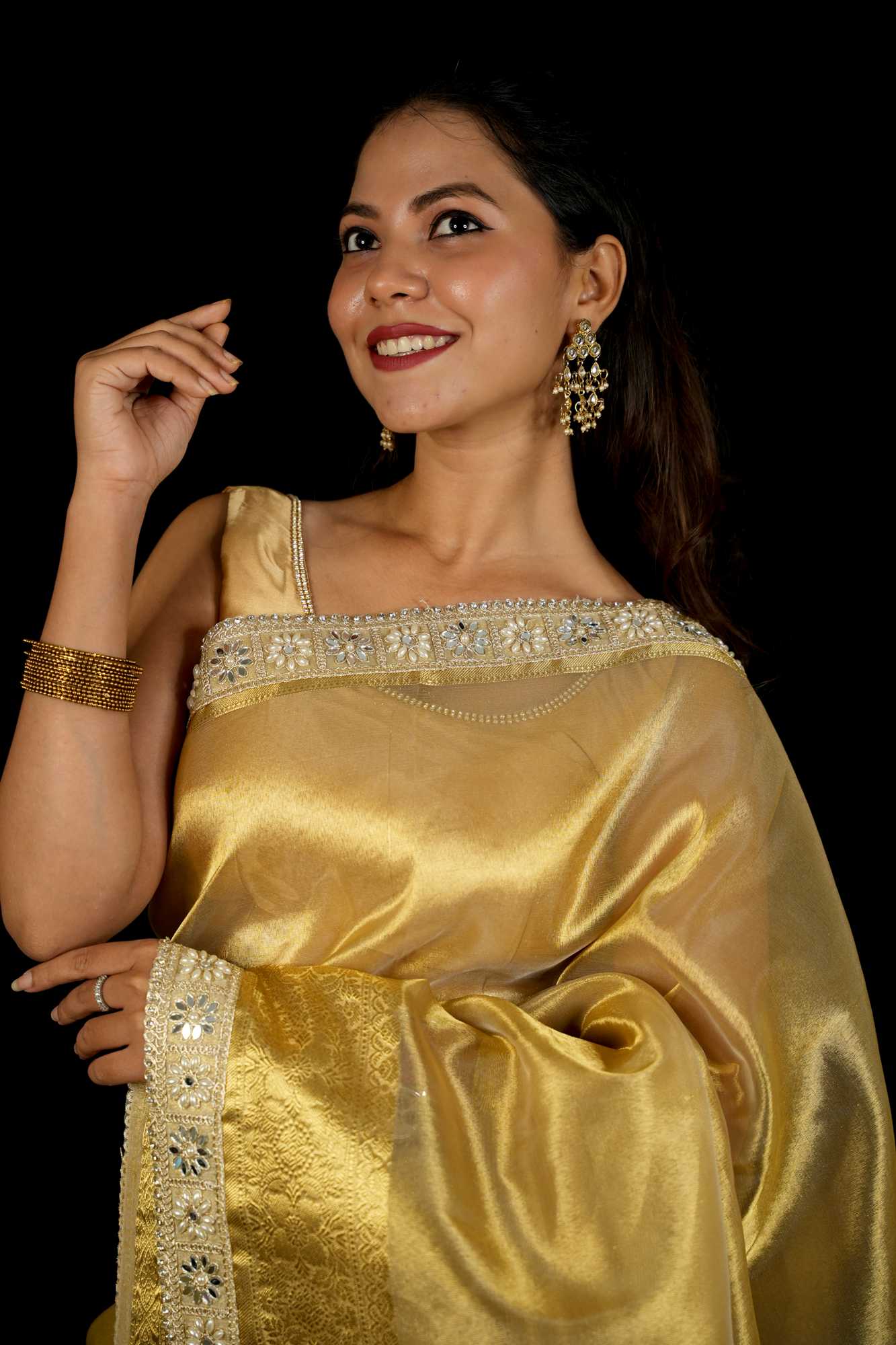 Golden Tissue Silk with Intricate Weaving & Mirror-Work Border Ready To Wear Saree - Image 10