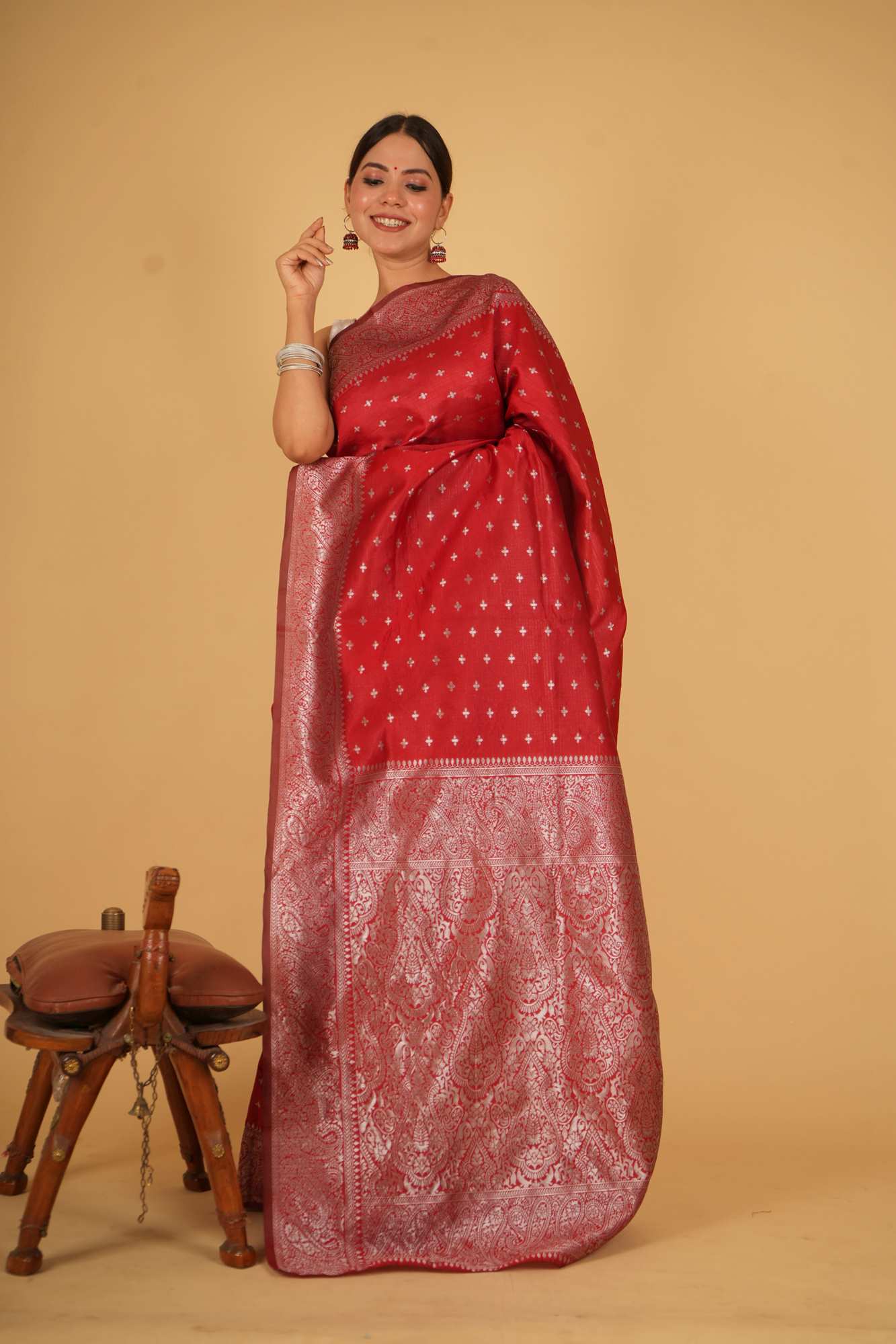 Banarasi festive ready to wear saree - Image 9