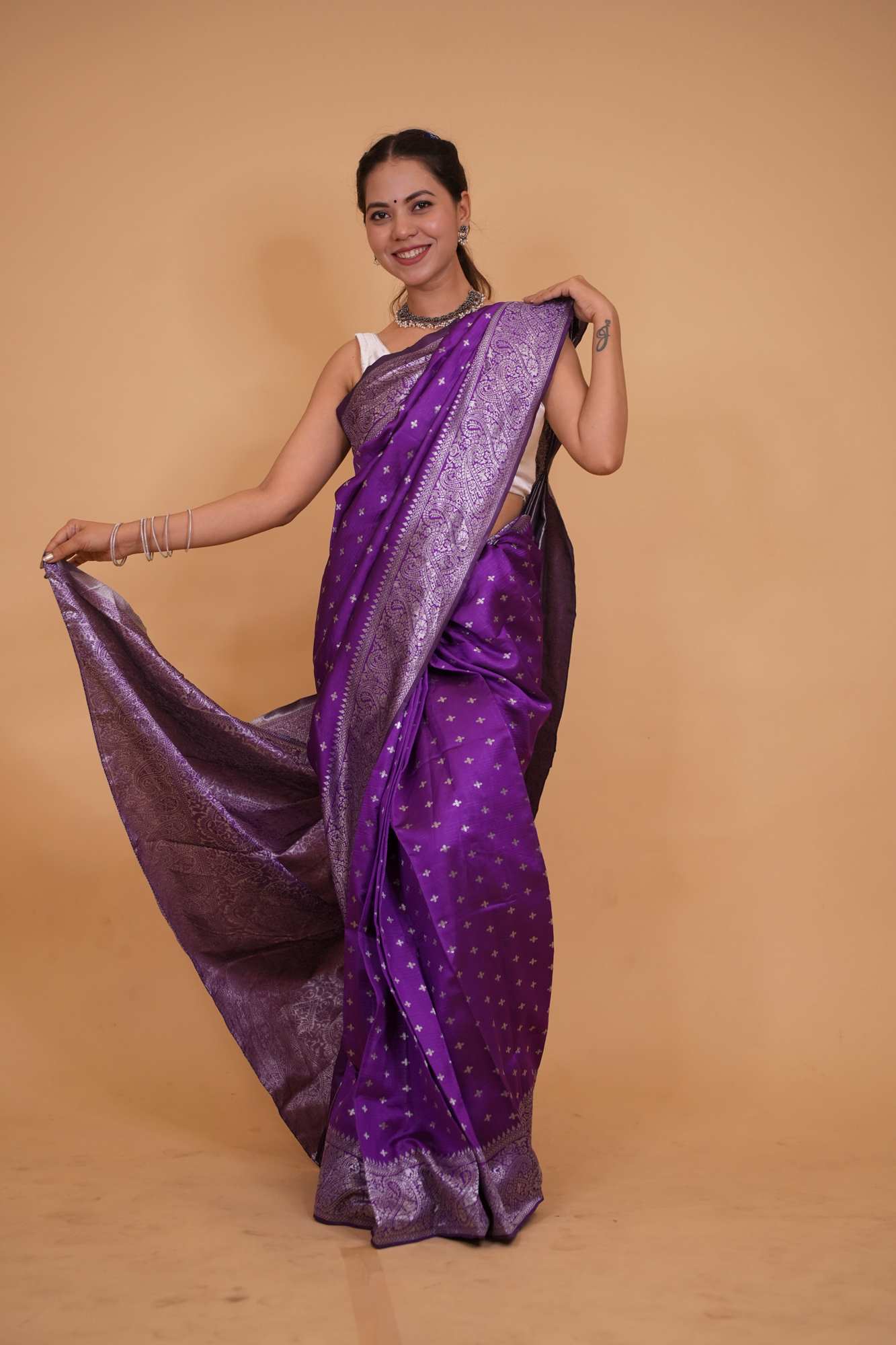 Gorgeous Purple Banarasi Soft Tissue Silk with Allover Zari Weaving , Paisley or Floral motifs & Weaving Pallu Wrap in 1 minute Saree - Image 4