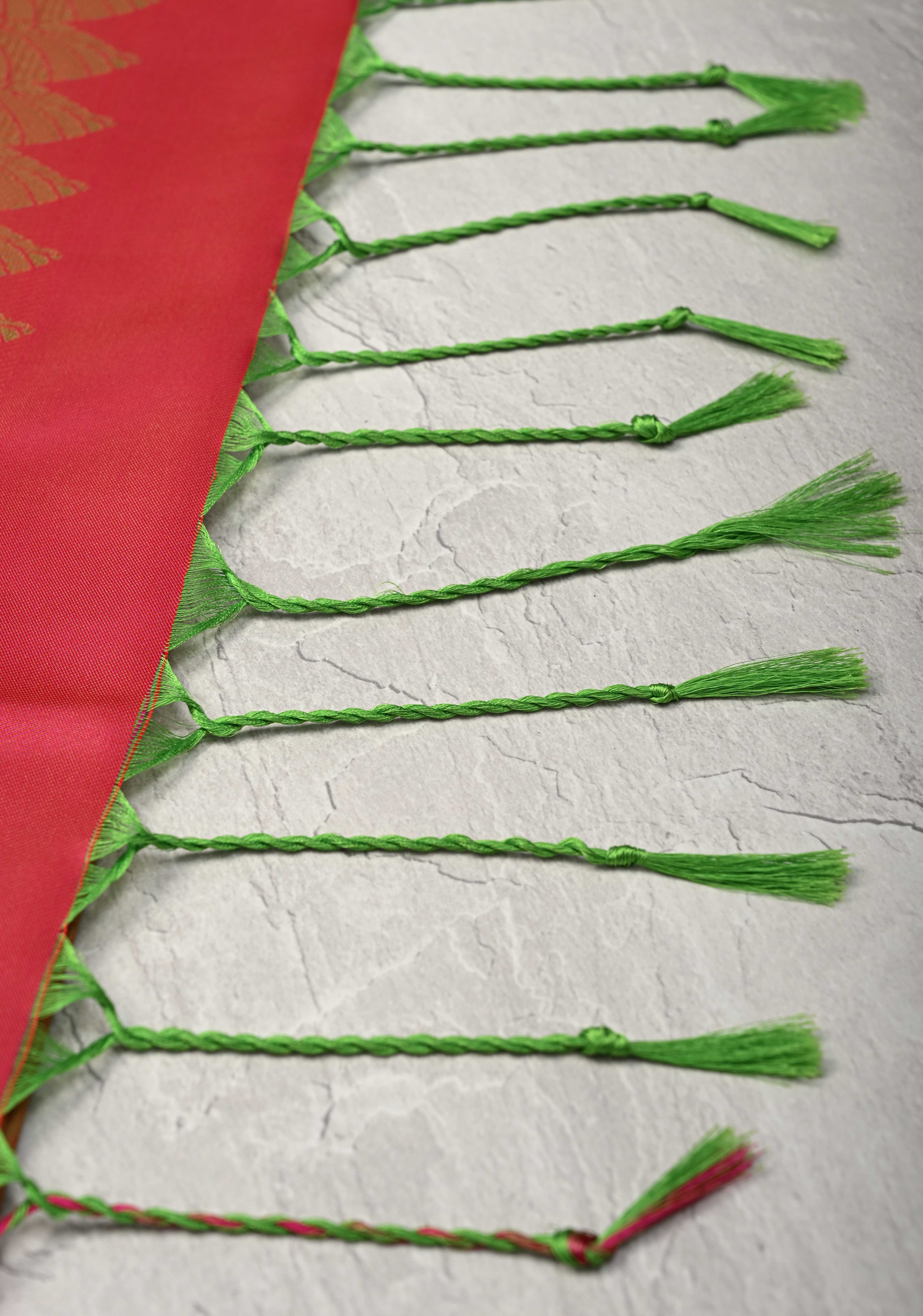 Green Dual tone Kanchi Semi Silk Saree with Leaf Buttas and Zari Border | Shobitam - Image 9