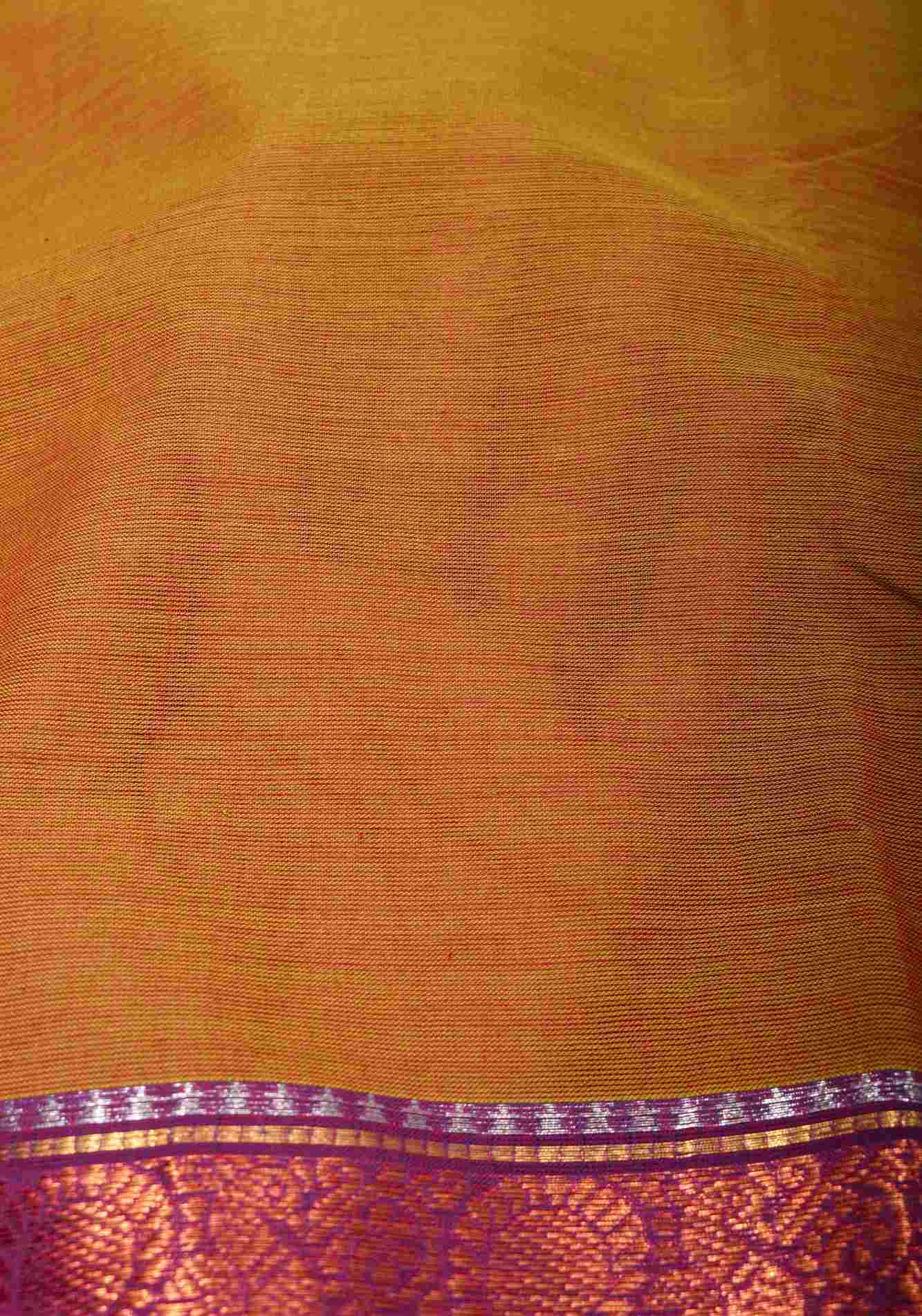 Green-Red Dual tone Kanchi Cotton Prestitched Ready to Wear Saree with Ganga Jamuna zari border - Image 4