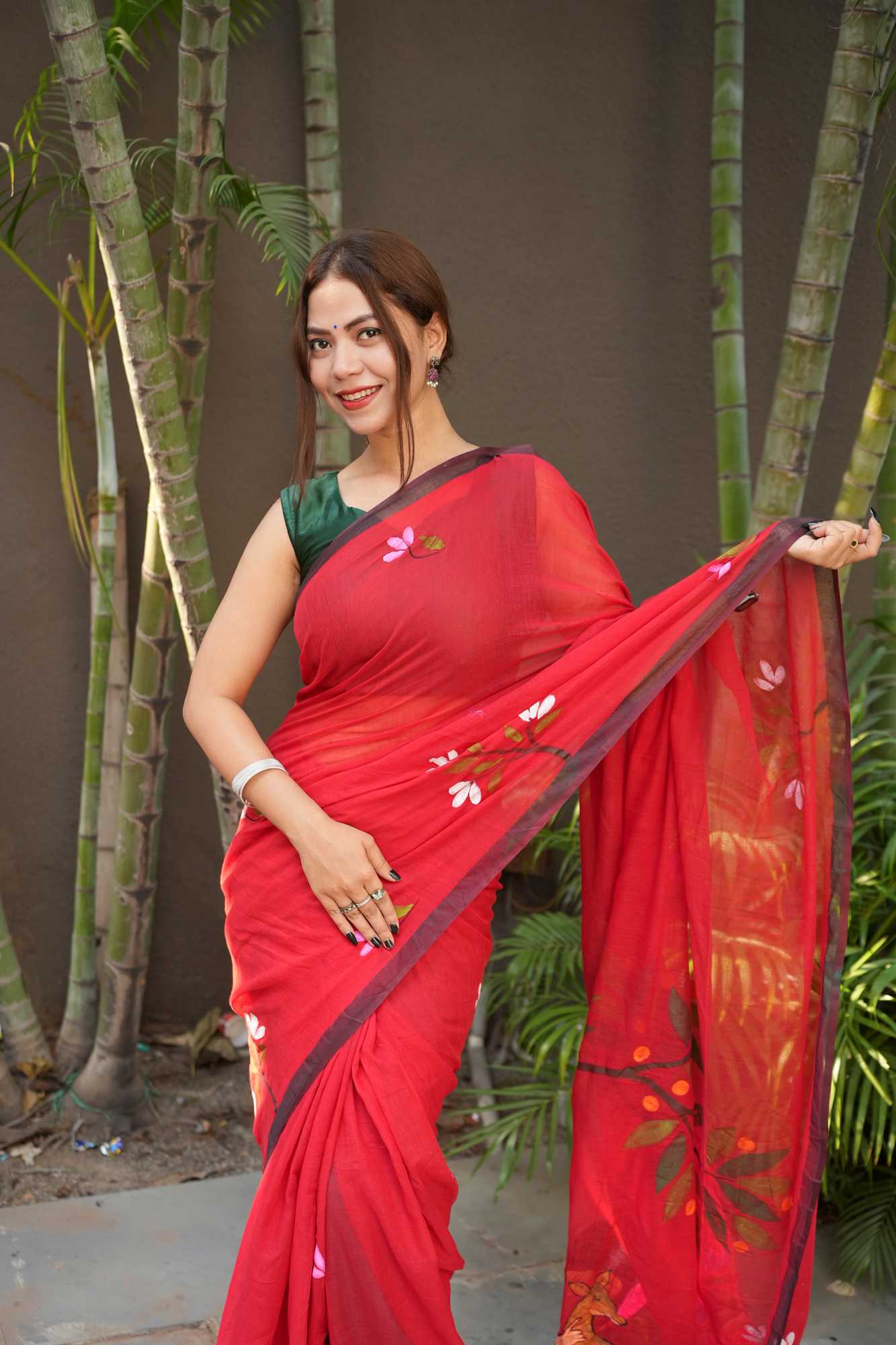 Hand-Painted Mulmul Cotton with Floral paint and Tassels Border Ready To Wear Saree - Image 6