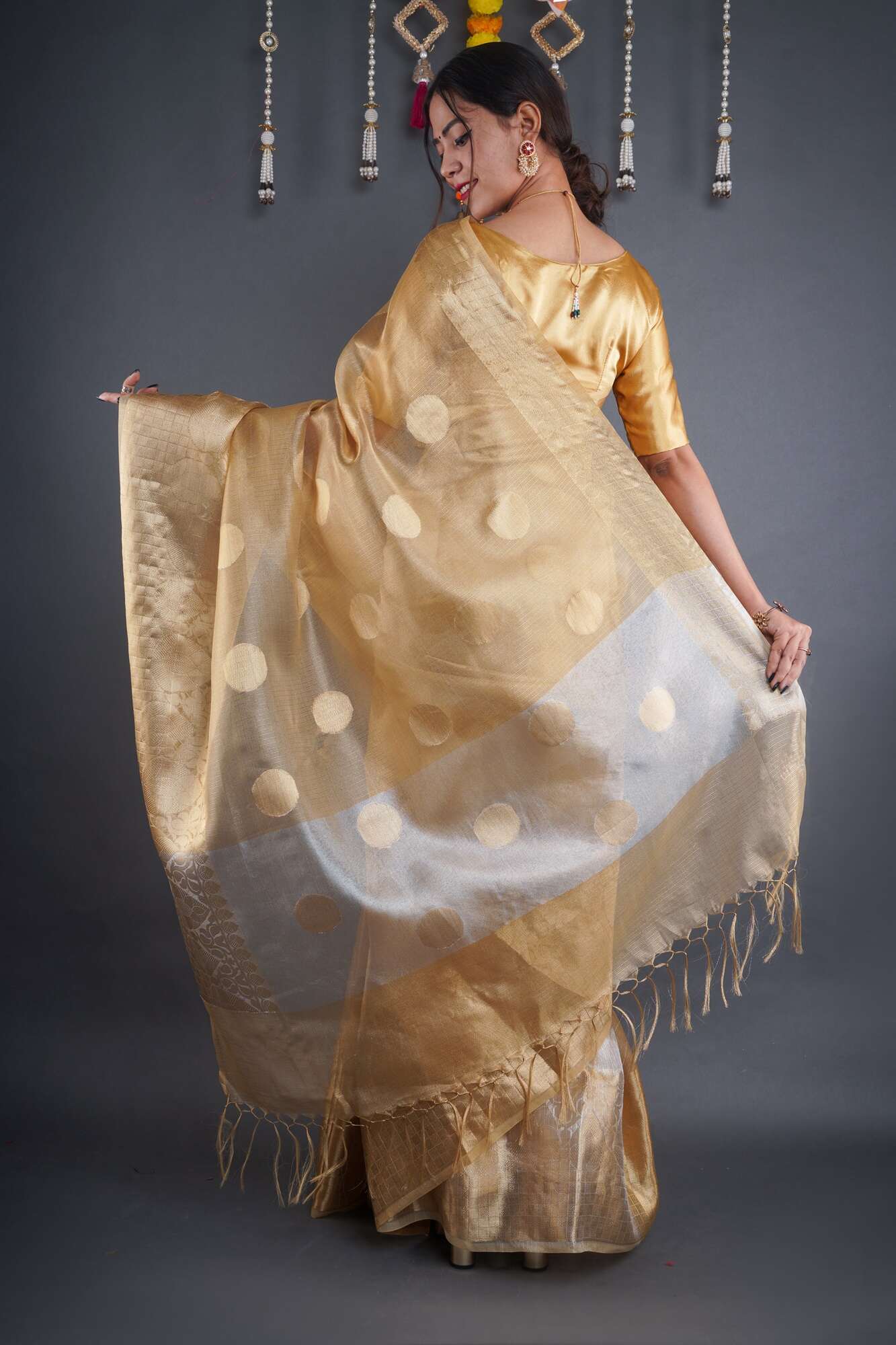 Handwoven Broad Border Polka Dot Tissue Saree Wrap in 1 minute saree - Image 5