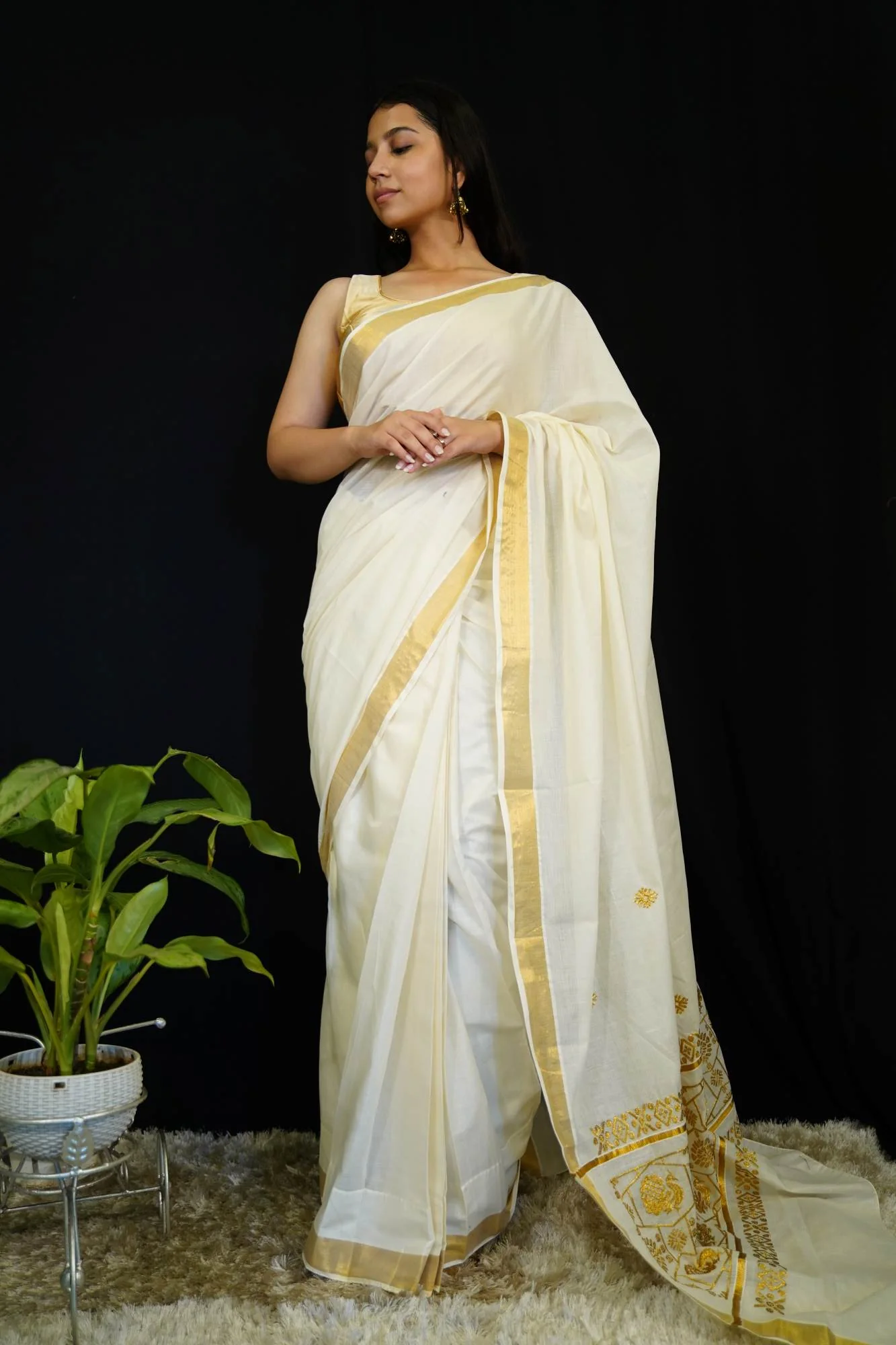 Kerala Kasavu with zari border wrap in 1 minute saree - Image 6