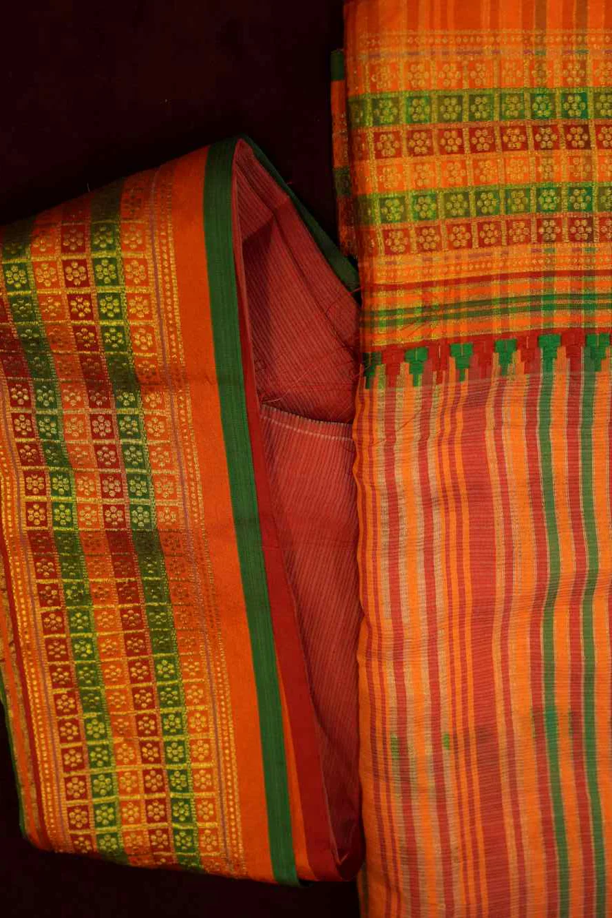 Kota Doria Cotton  With Overall Thread Work & Zari Border Wrap in 1 minute Saree - Image 8