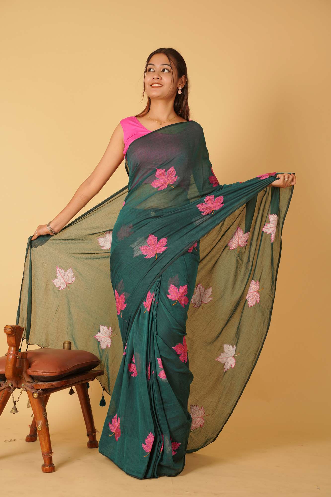 Leave Embroidered Teal Green Mul Cotton  & tassel on pallu Ready To Wear Saree - Image 9