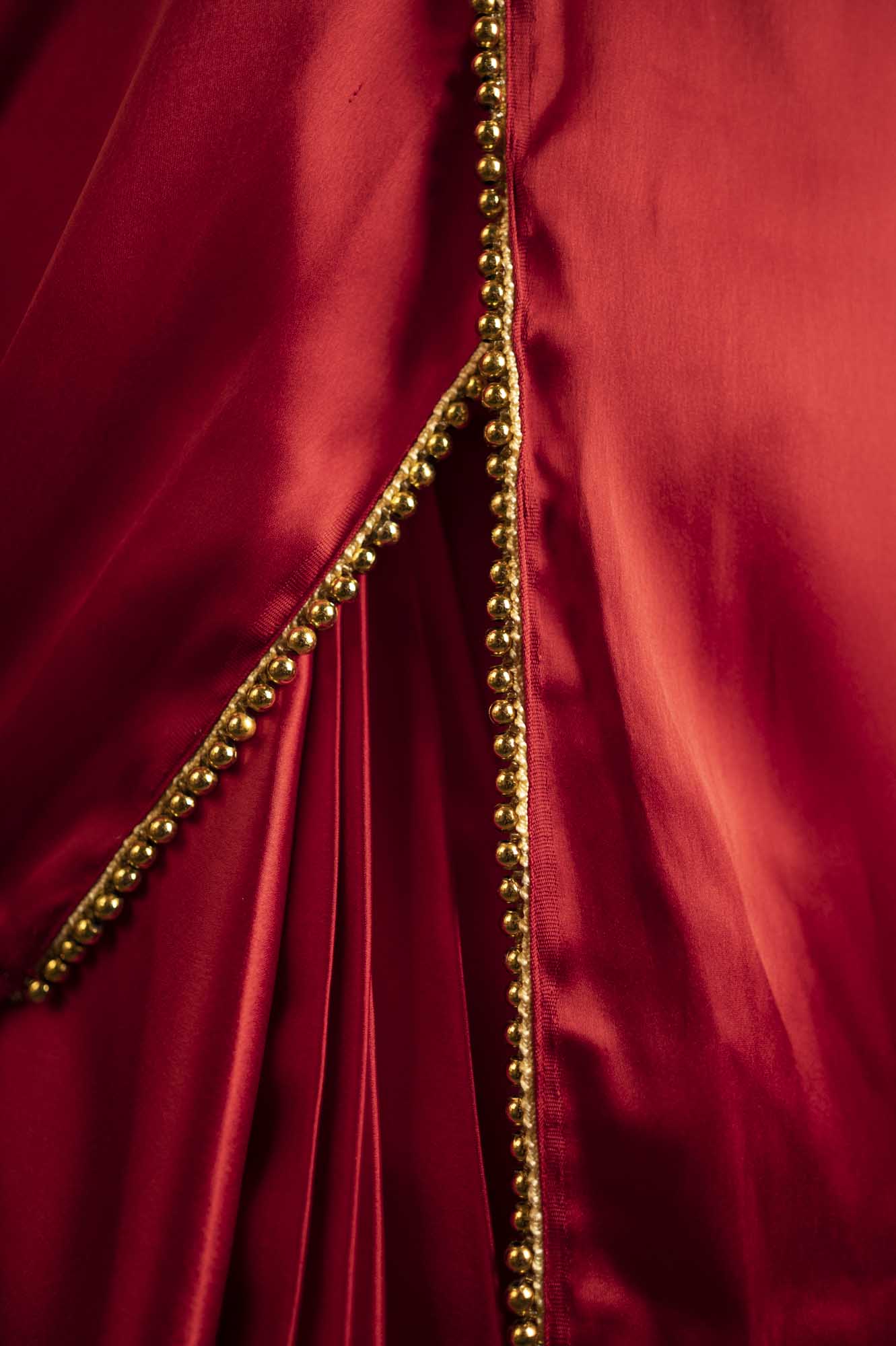 Maroon magic with moti lace border all over - Image 5