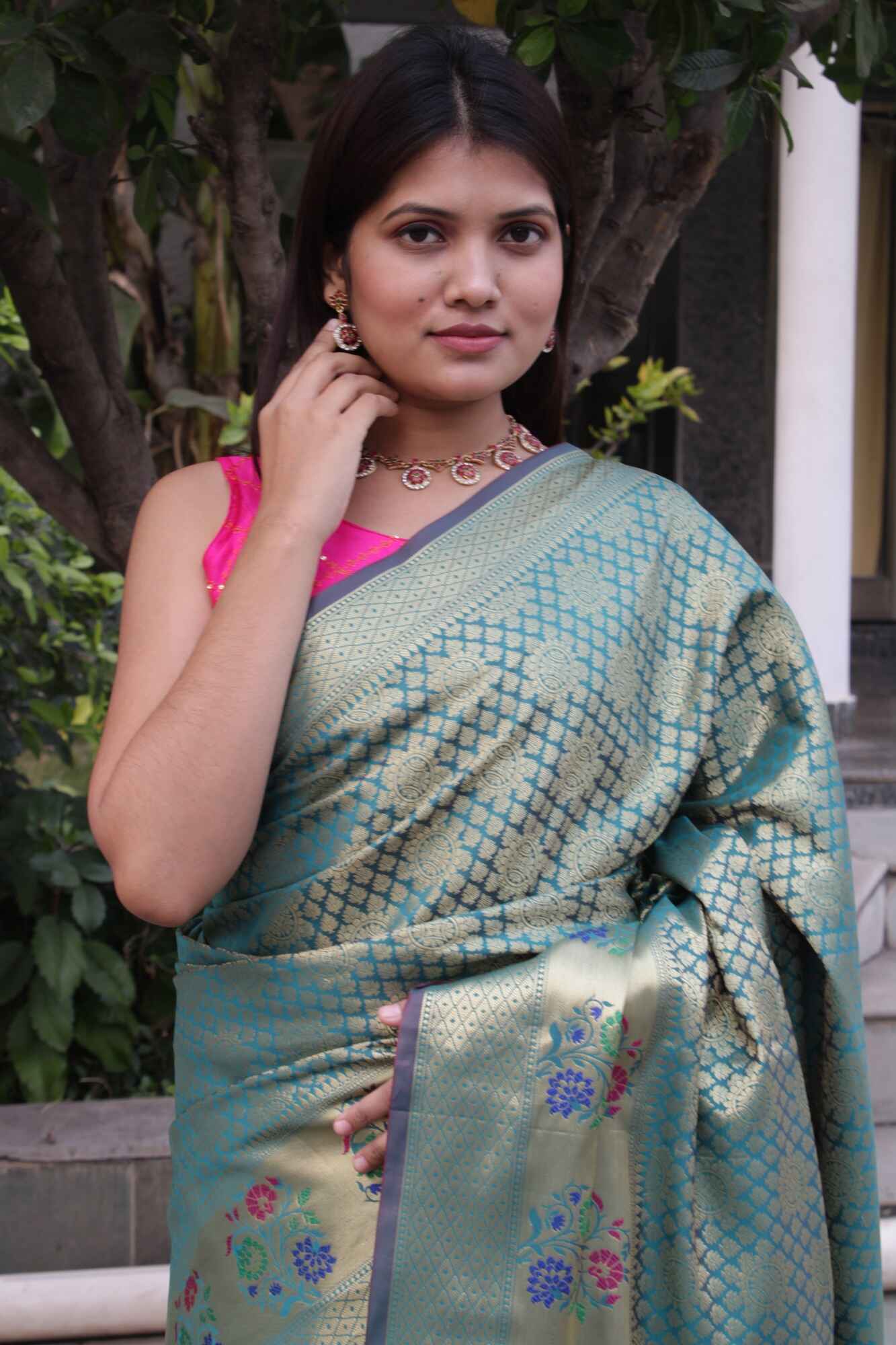 Mehendi green dhoop chaanv banarasi meenkari border stitched pleated wrap in 1 minute saree - Image 10