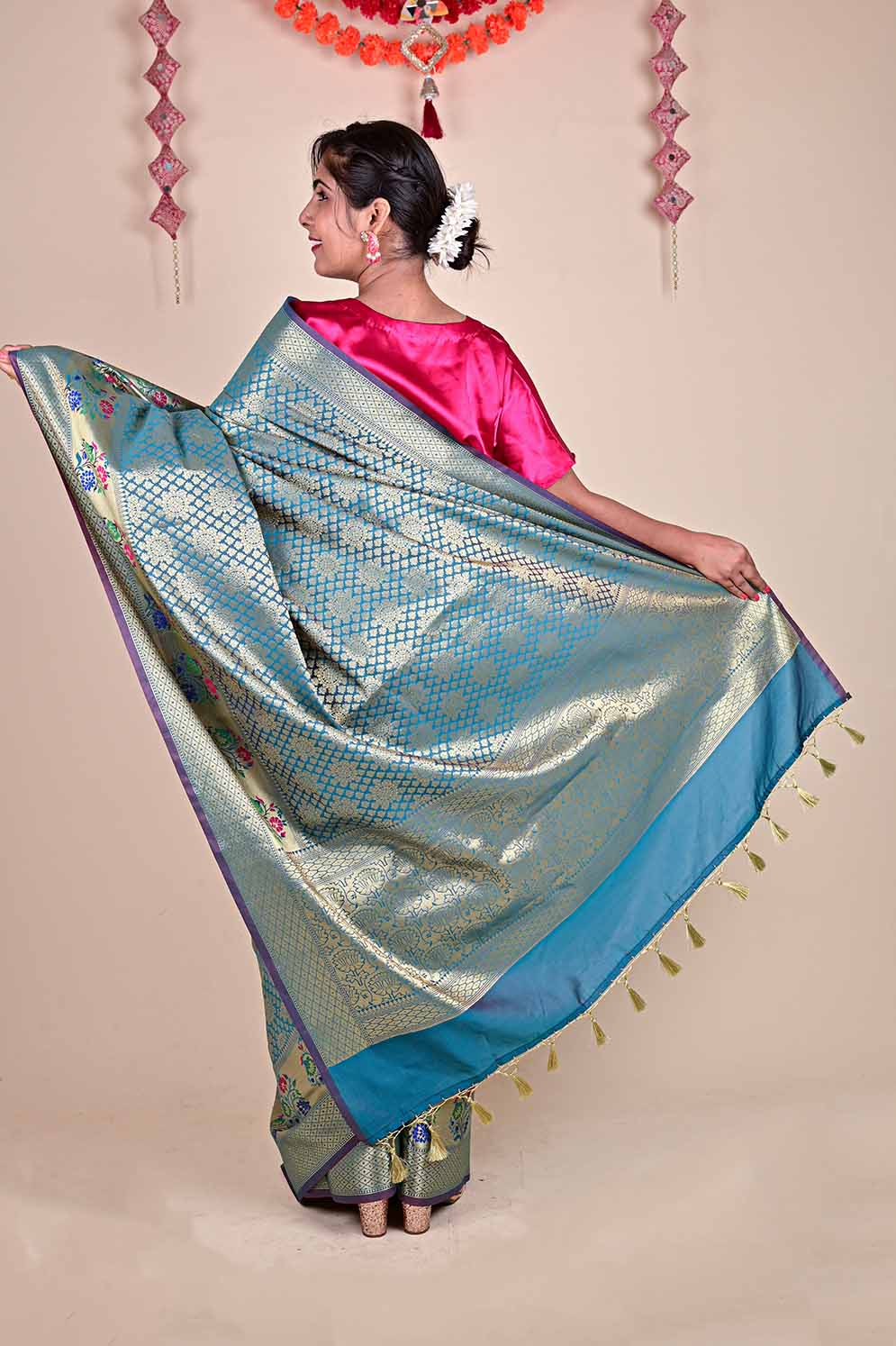 Mehendi green dhoop chaanv banarasi meenkari border stitched pleated wrap in 1 minute saree - Image 4