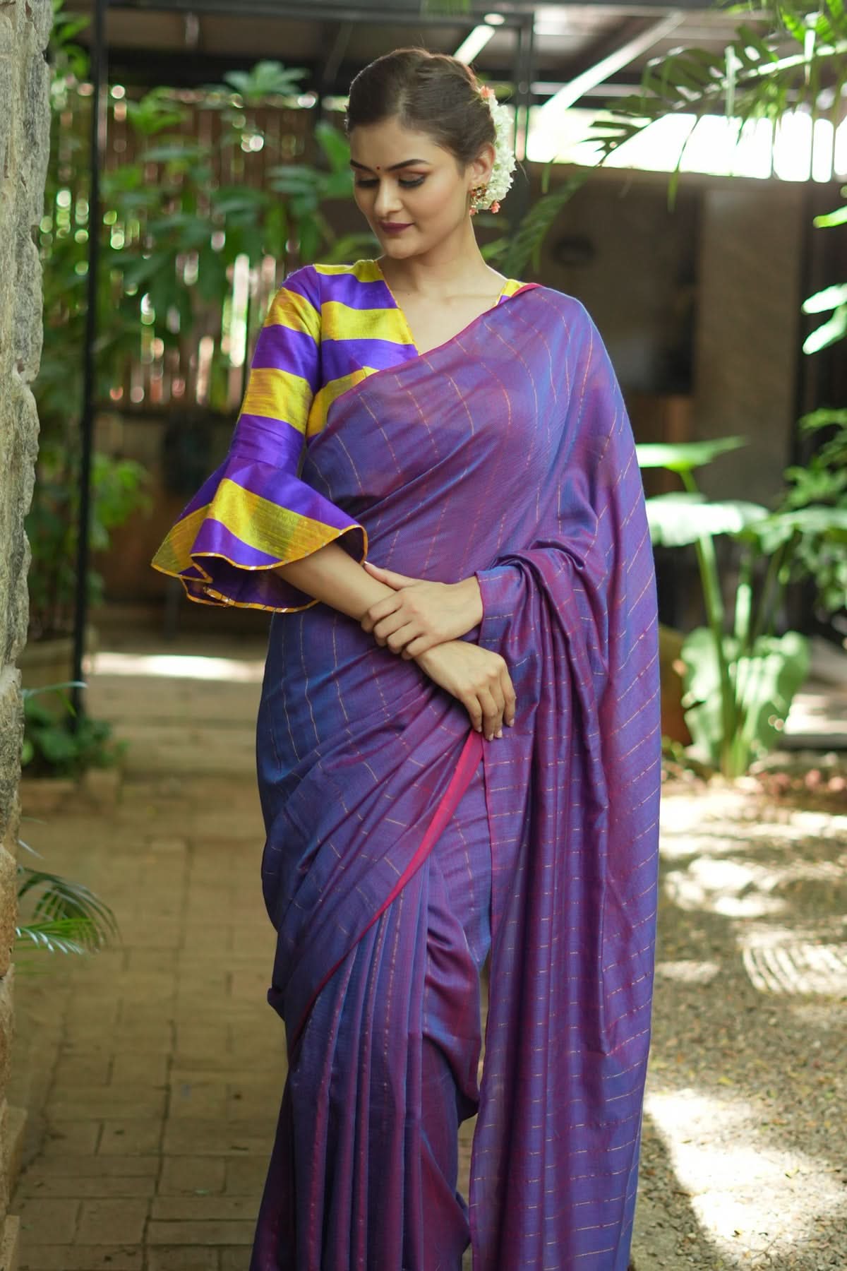 Reversible Maheshwari Saree in Mercerised Cotton with Extra Long tassles in Purple, no blouse Piece | Shobitam - Image 3