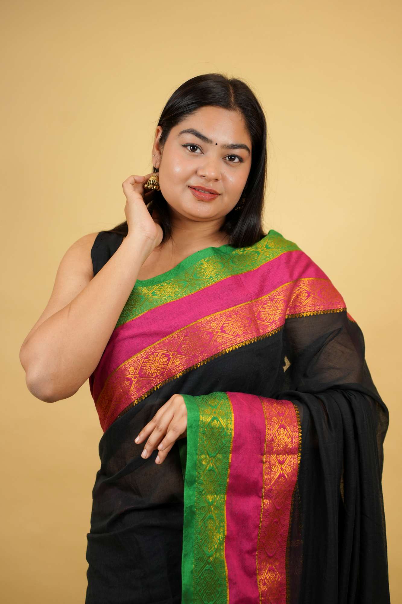 Mul Mul Cotton With Contrast Border Pure Handloom Work Ready To Wear Saree - Image 2