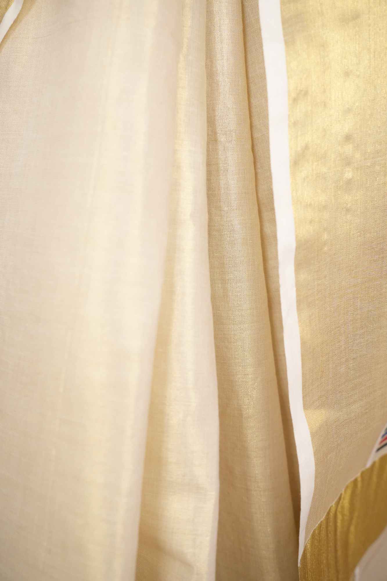 Mural Printed Kerala Kassuv With Golden Zari Solid Border Ready To Wear Saree - Image 7