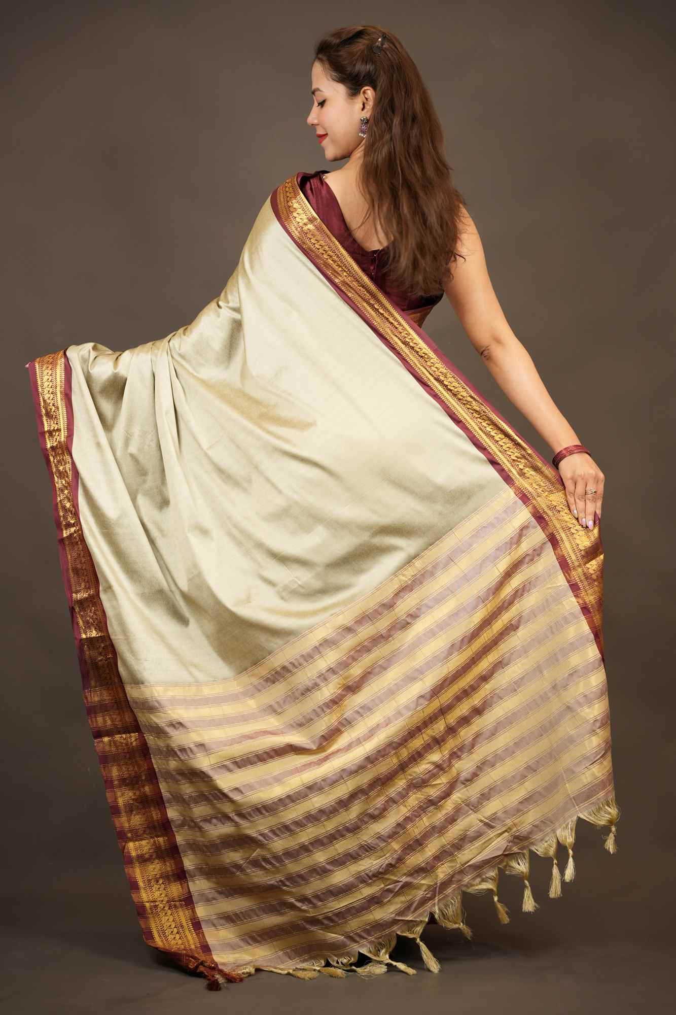 Narayanpet Border South Silk Ready To Wear Saree - Image 3