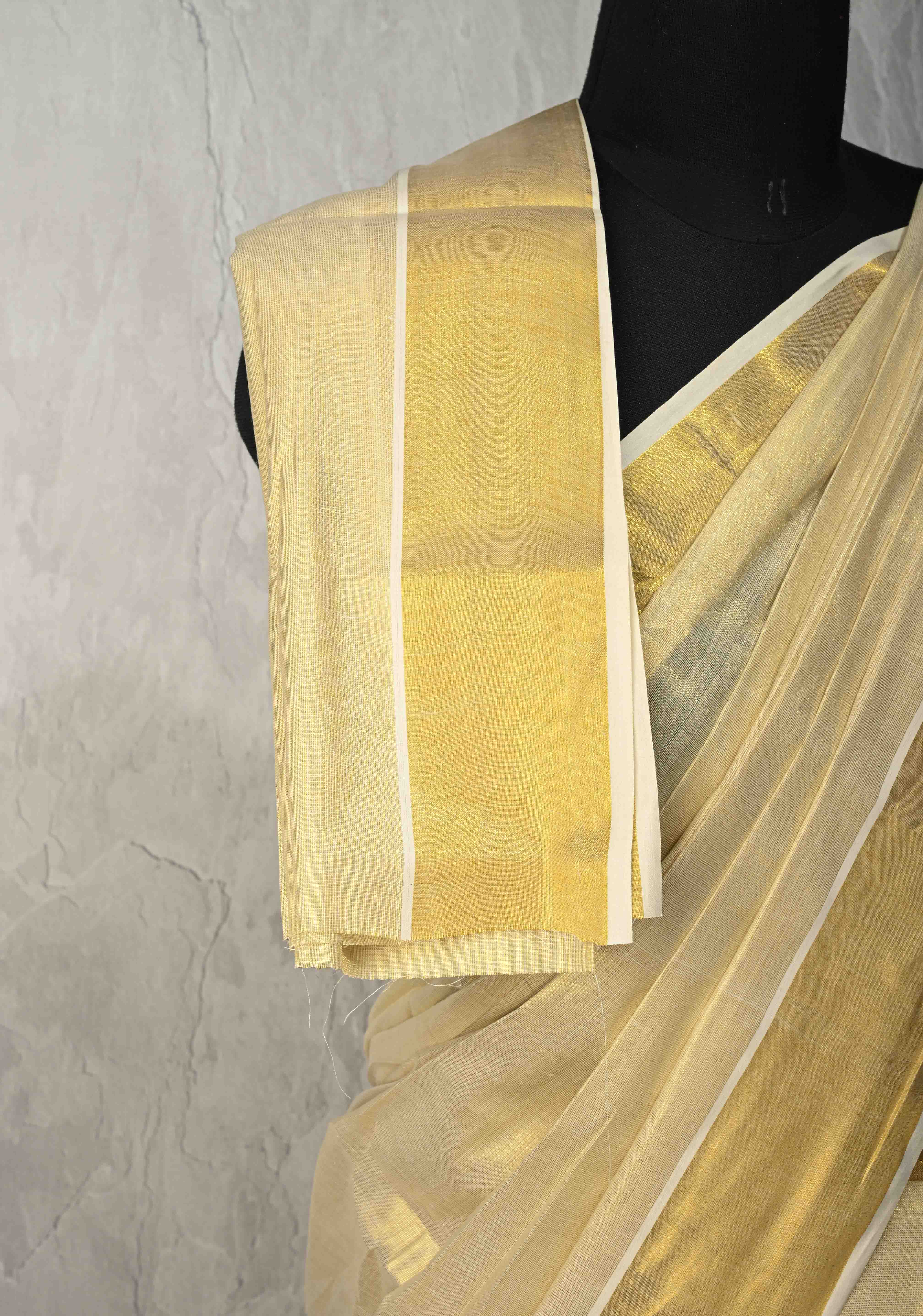Off White Pre Stitch Adjustable Kerala Kasavu Cotton Tissue Saree with Zari Borders and pocket | Shobitam - Image 7